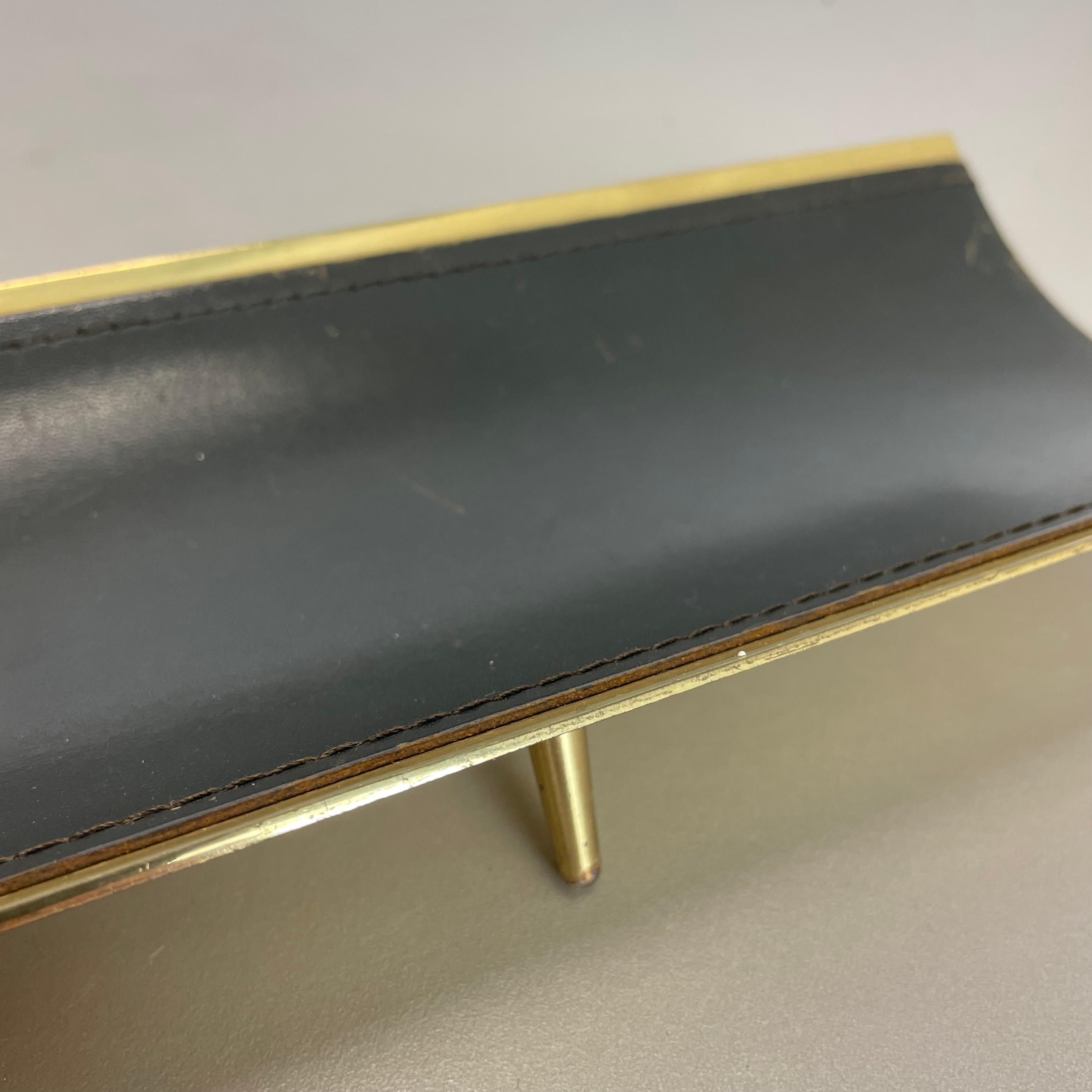 Brass + leather PEN Holder Desk Element Auböck Hagenauer Era, Germany, 1950s For Sale 1