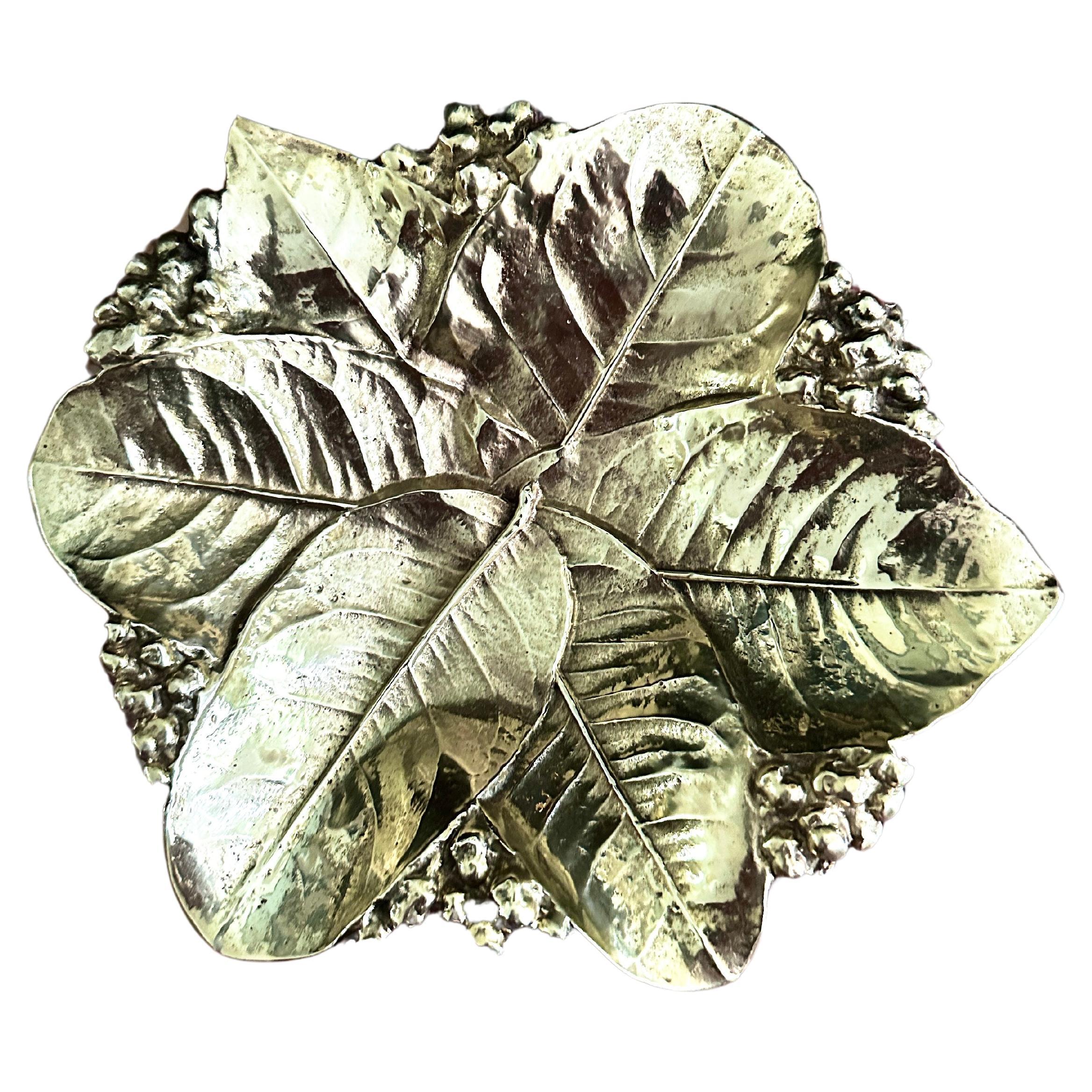 Bol à feuilles de citron conçu par Oskar Hansen pour Virginia Metalcrafters