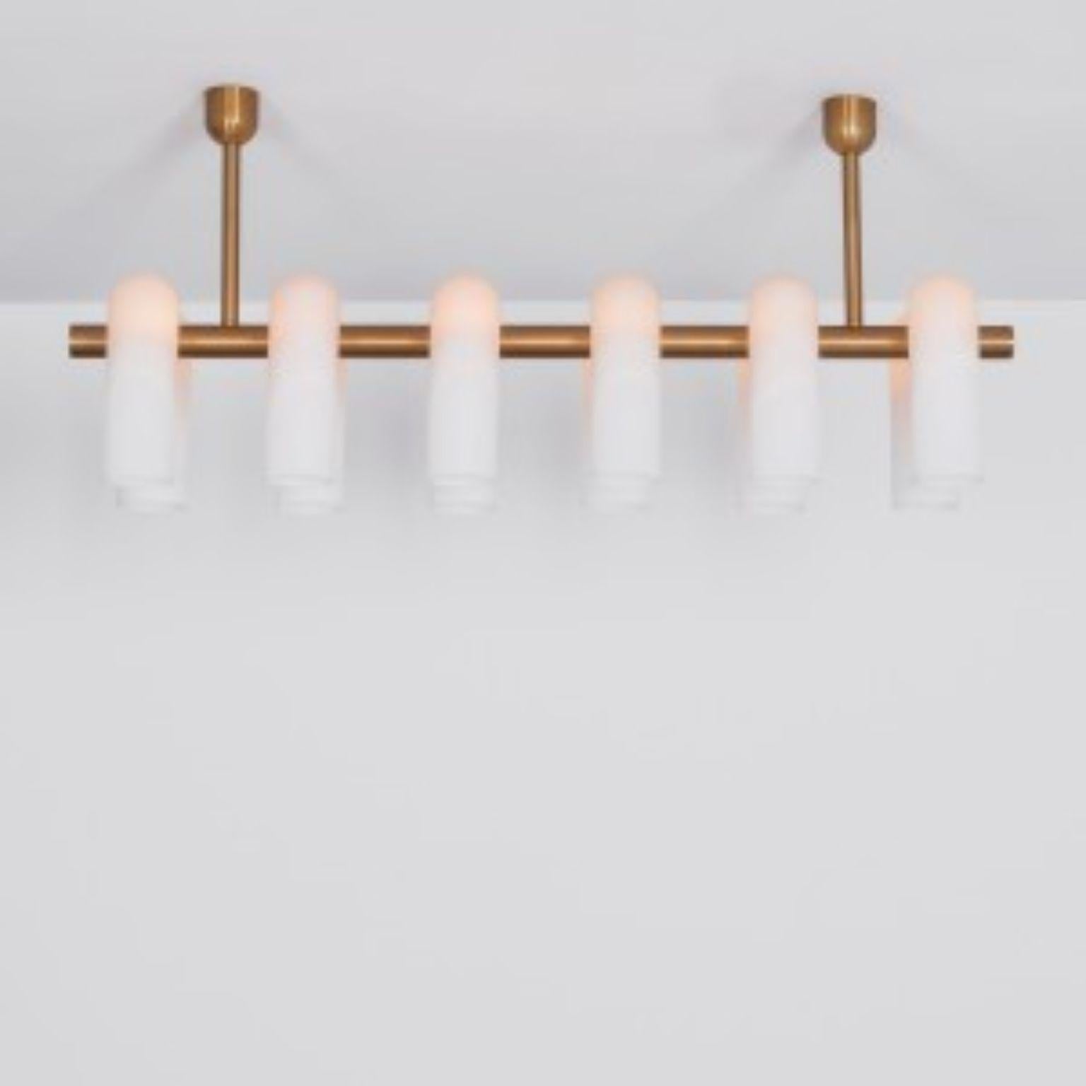 Polonais Lustre Odyssey Linear MD en laiton par Schwung