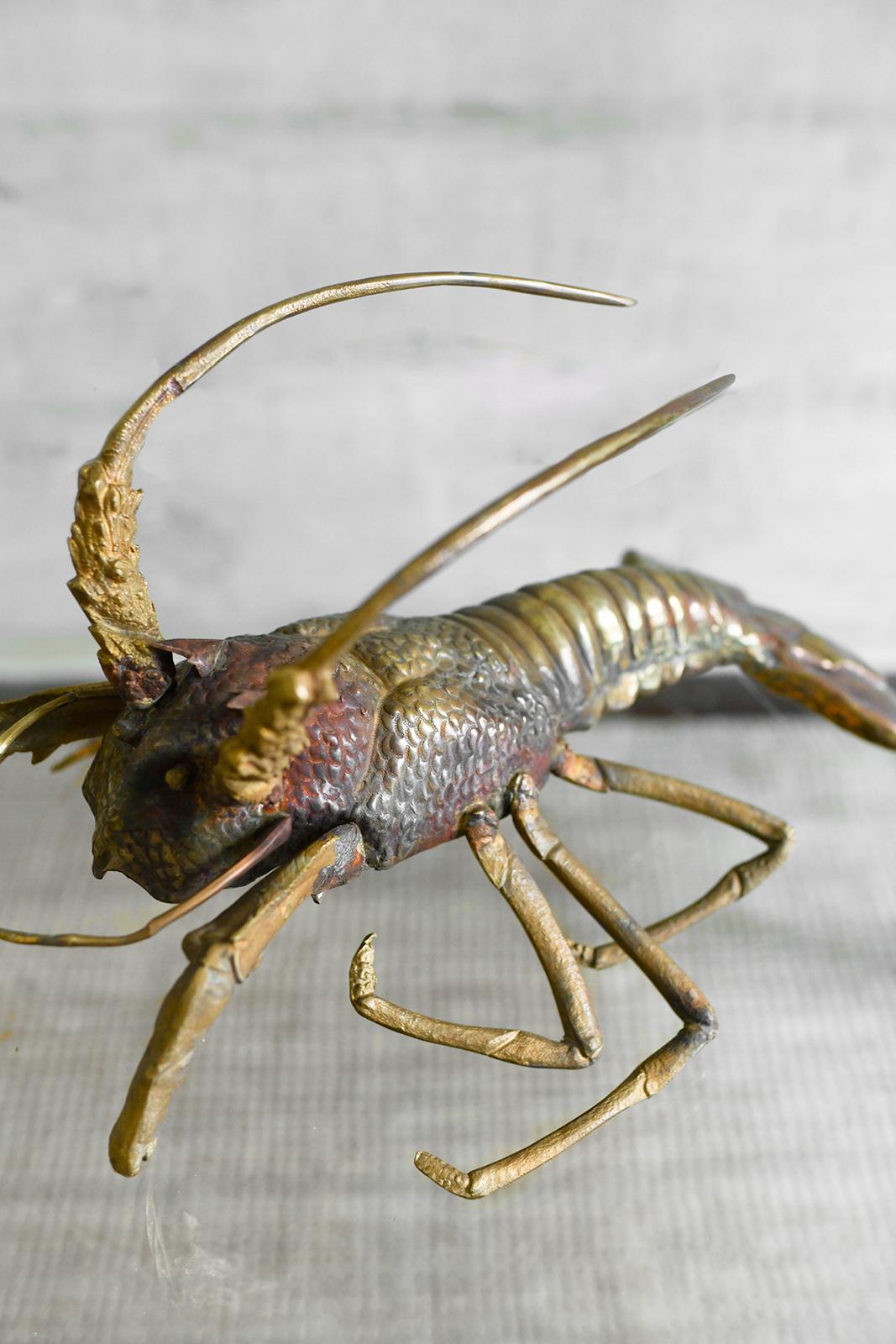 Brass Lobster – Molto Editions, 1970s
Product Details
Handcrafted with embossing and chiseling techniques.
Dimensions: 31 W x 25 H x 47 D cm
One piece available now. 
