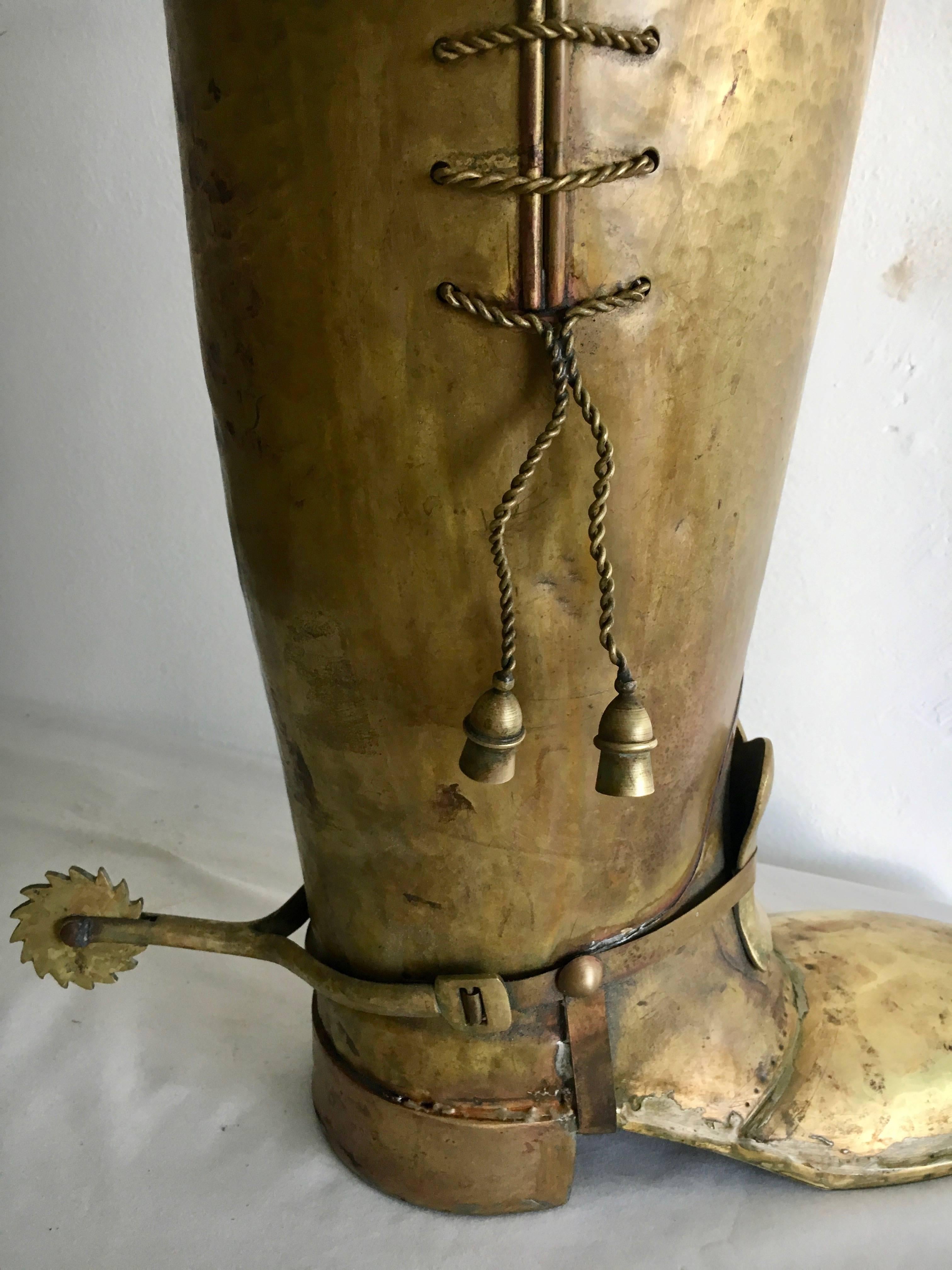 Brass Lombard Boot Umbrella Stand In Good Condition In Los Angeles, CA
