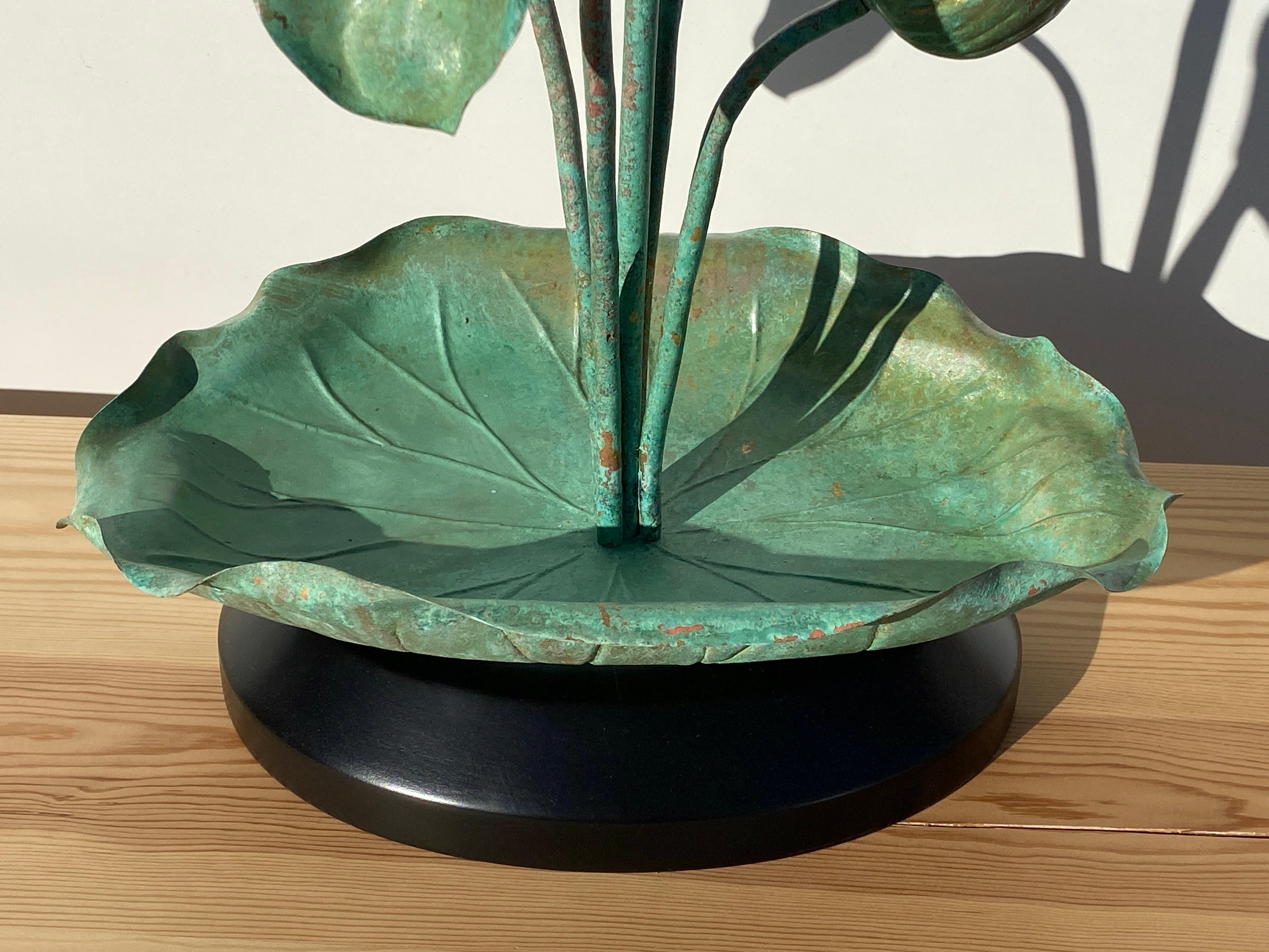 Brass Lotus Lamp in Verdigris Patina In Good Condition For Sale In North Hollywood, CA
