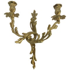 Sculpture d'applique murale française Louis XV en laiton