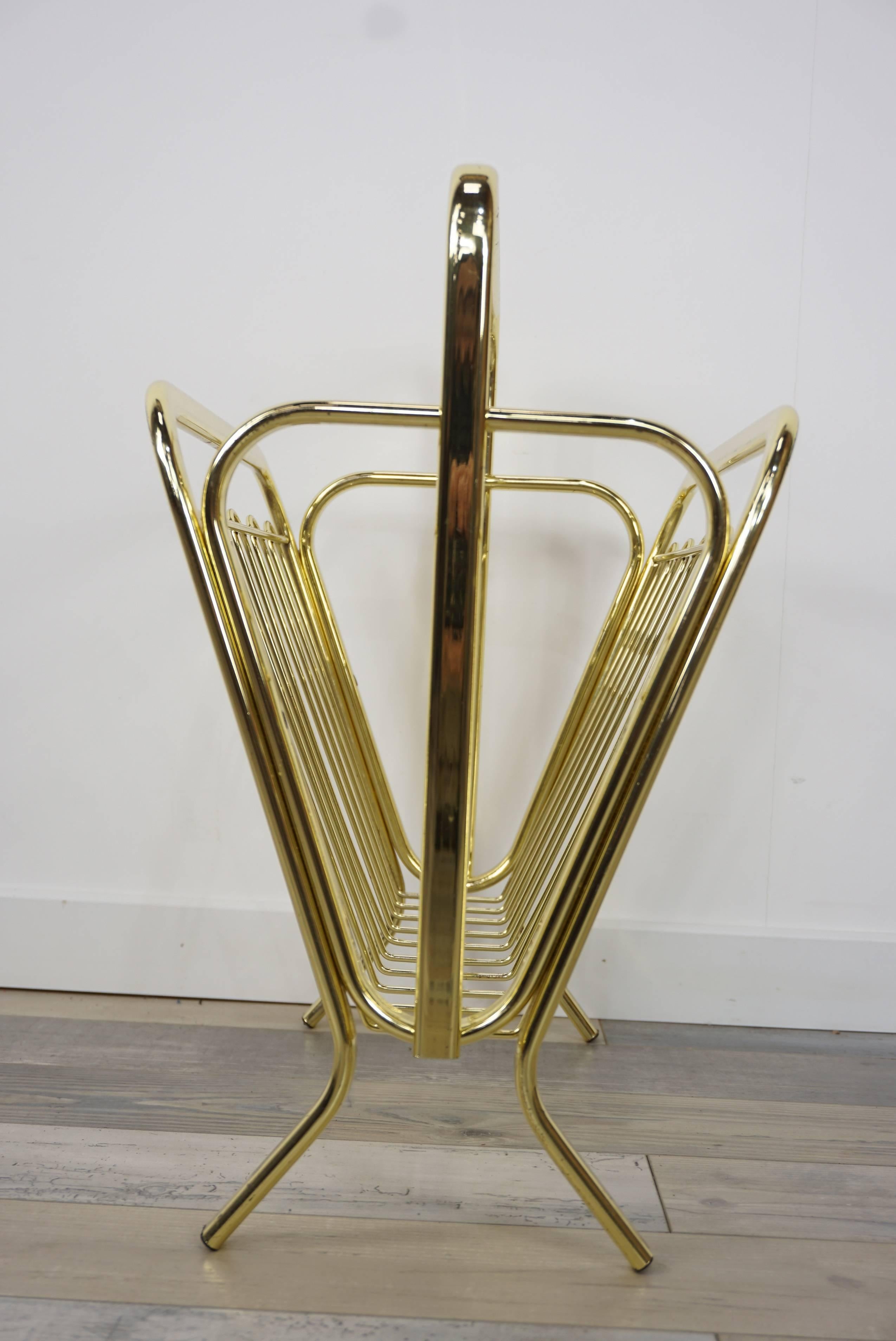 Brass Magazine Rack Hollywood Regency Style In Good Condition In Tourcoing, FR