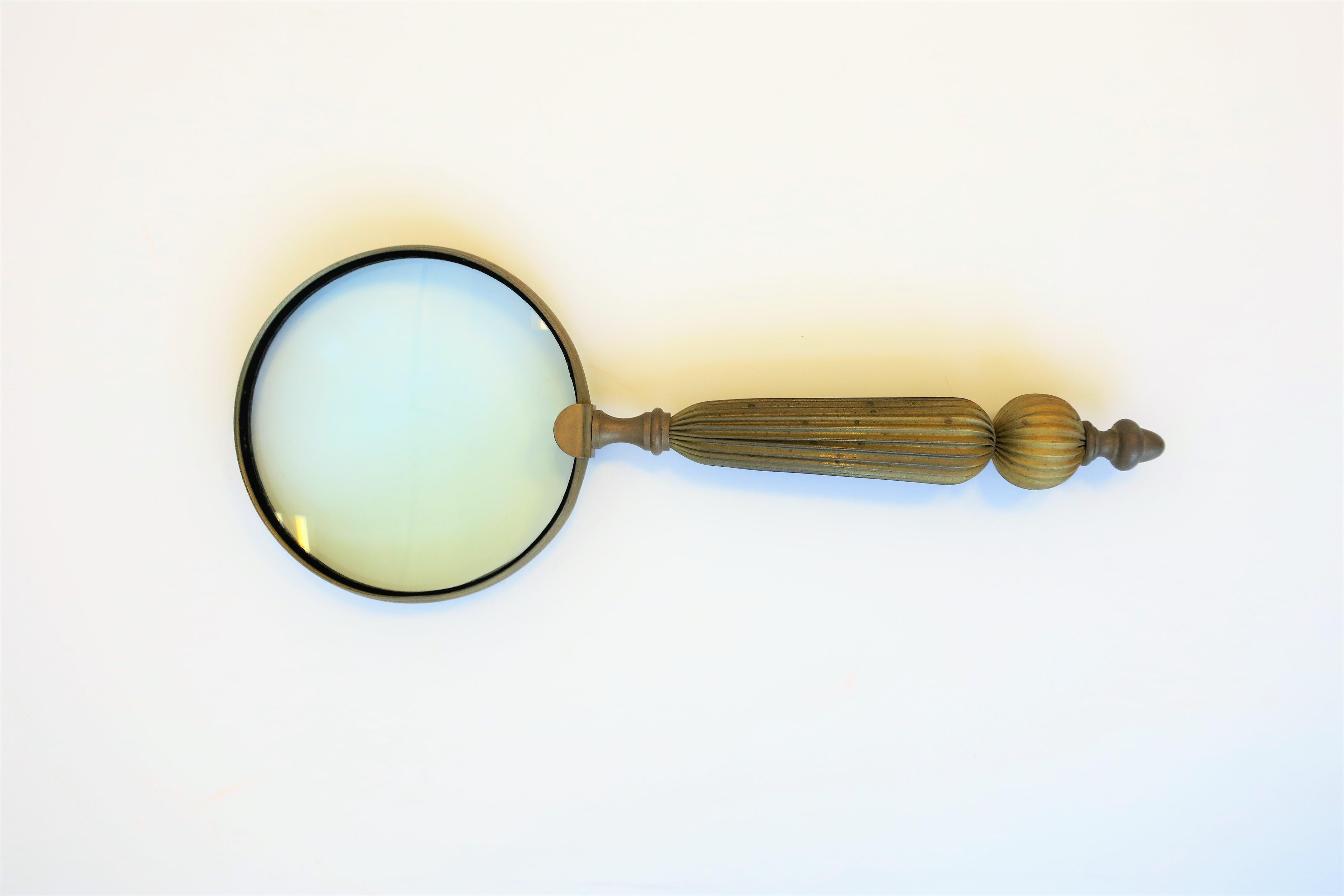 Brass Magnifying Glass In Good Condition In New York, NY