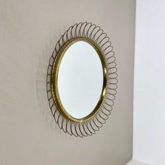 Espejo redondo de metal y latón de Josef Frank para Svenskt Tenn, Suecia, Años 60