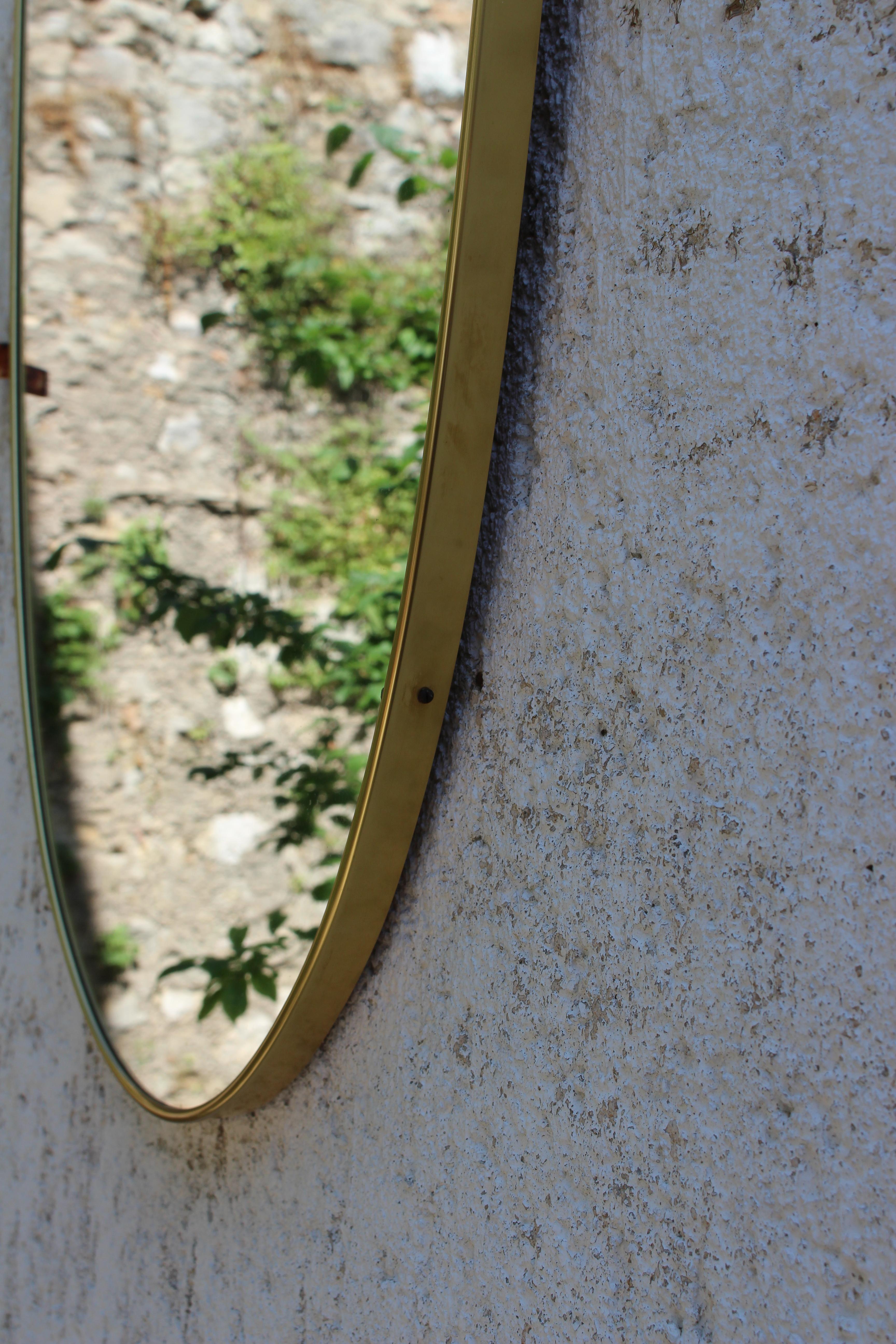 Brass Mid Century Mirror In Good Condition In Los Angeles, CA