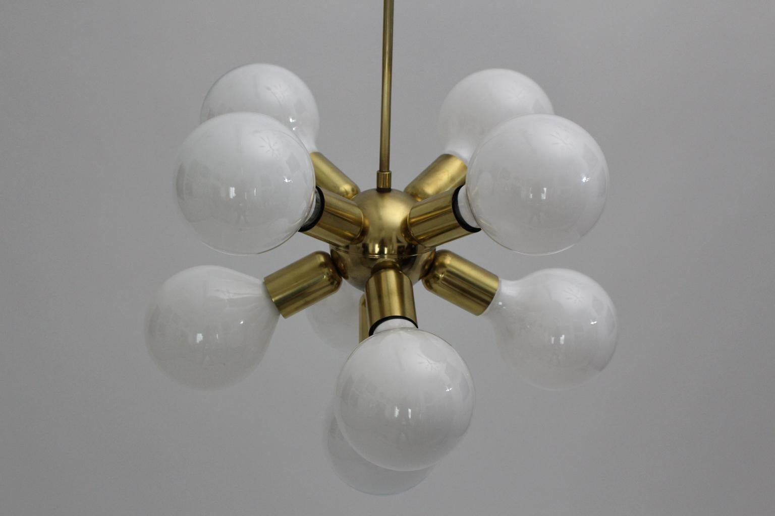 Brass Mid-Century Modern Sputnik Chandelier, 1970s 8
