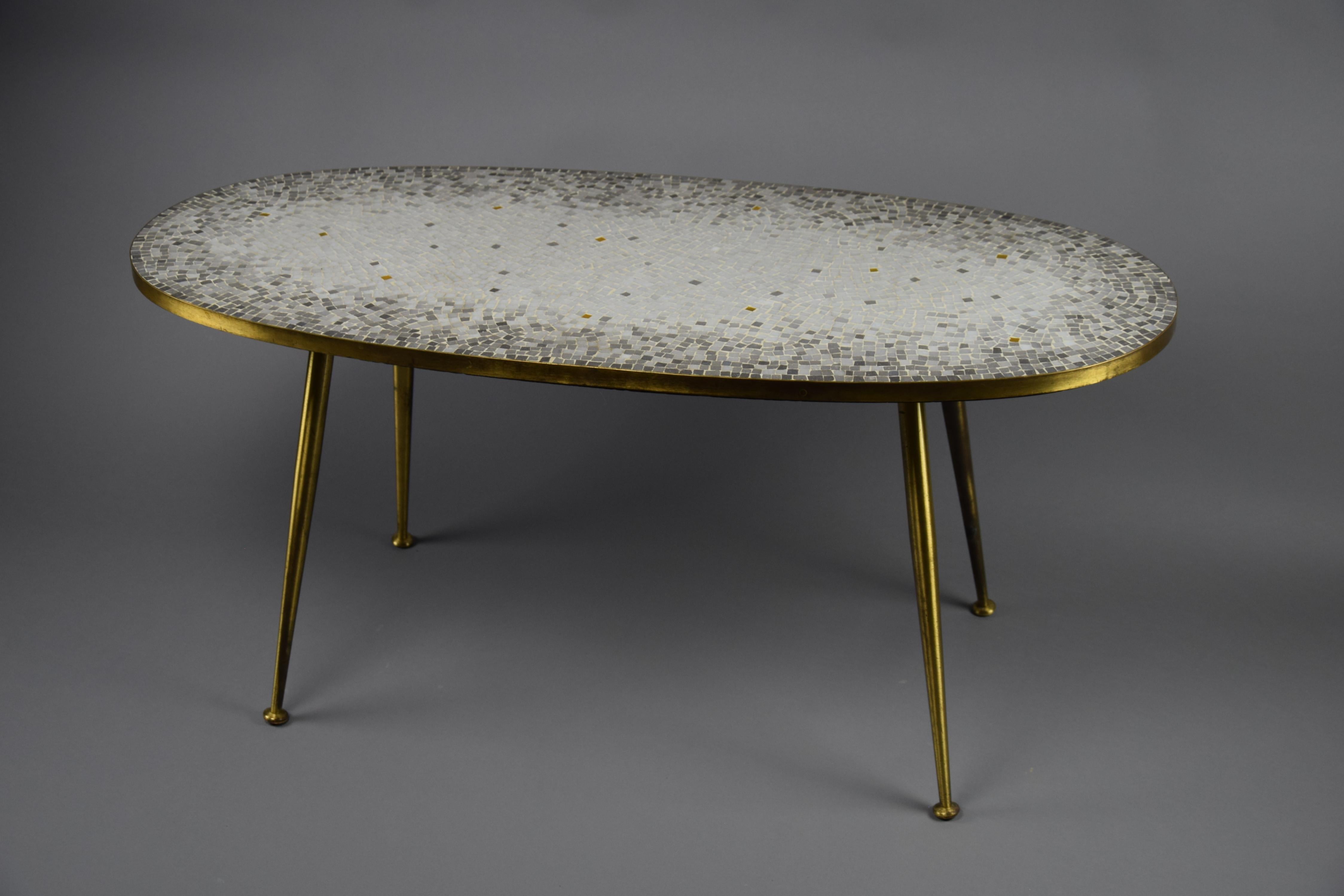 Oval Grey Glass Mosaic Coffee Table with  with Gold Highlights For Sale 5