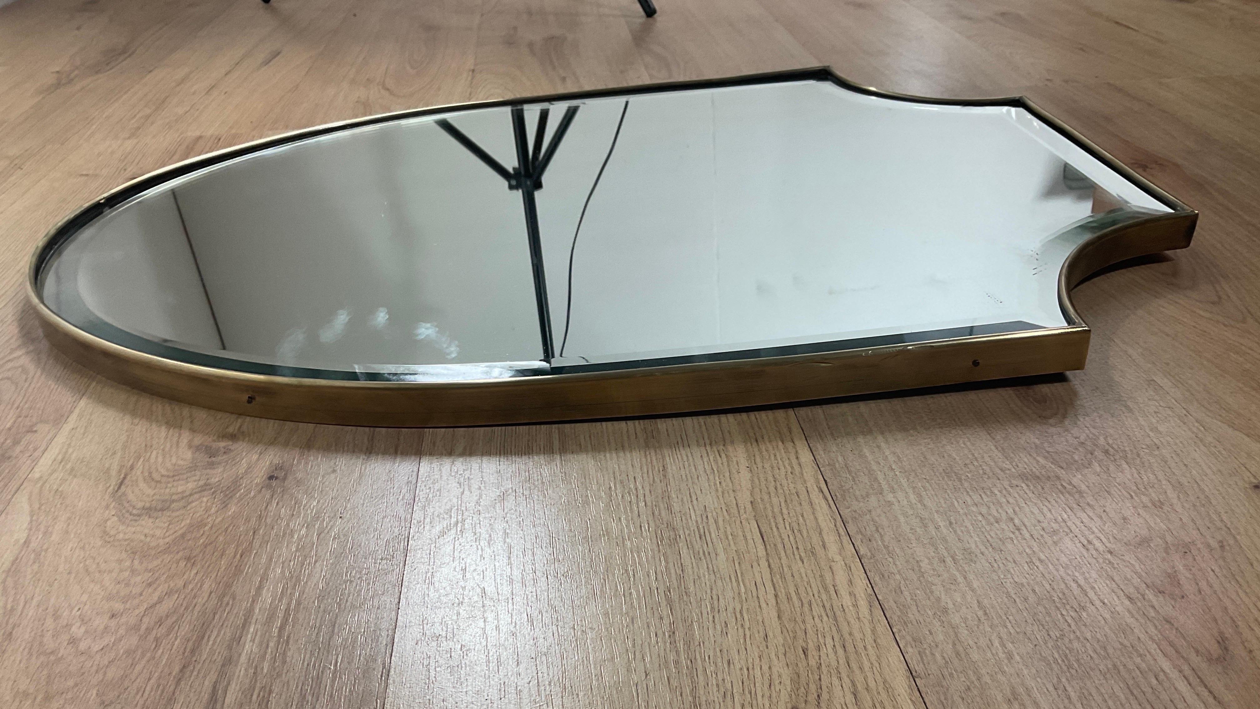 Brass Mirror from the 50s Attributable to Gio Ponti For Sale 2