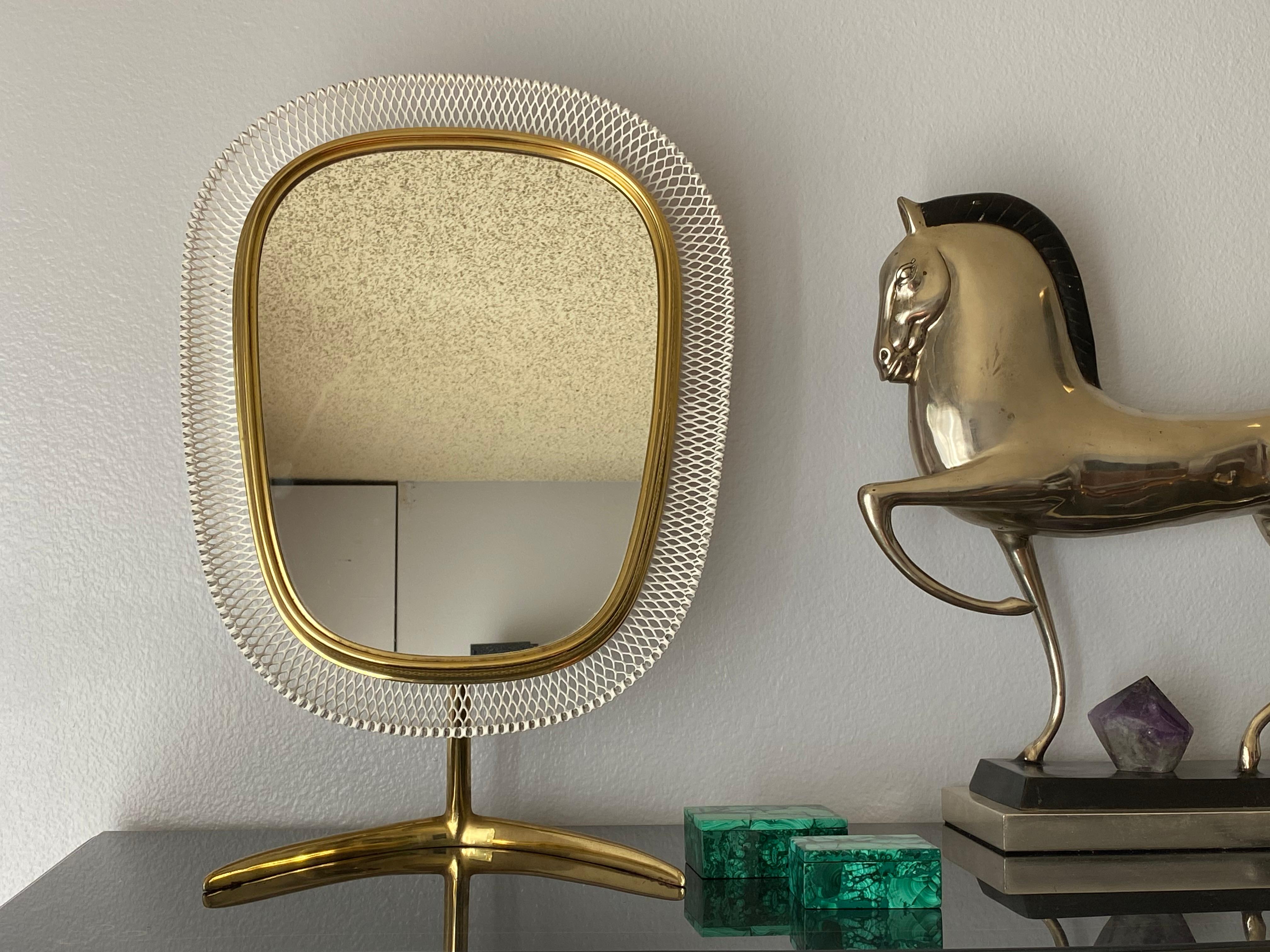 Brass Modernist Vanity Mirror by Vereinigte Werkstätten 5