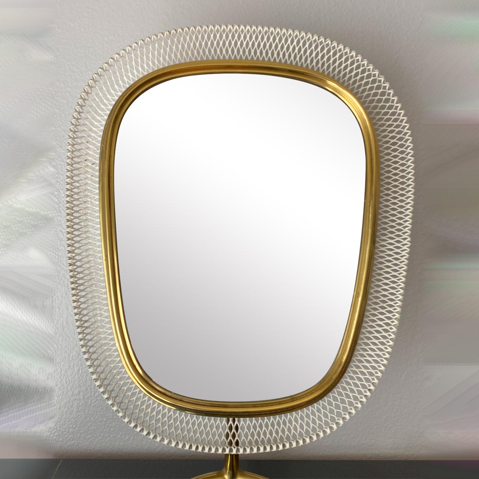 Brass Modernist Vanity Mirror by Vereinigte Werkstätten 1