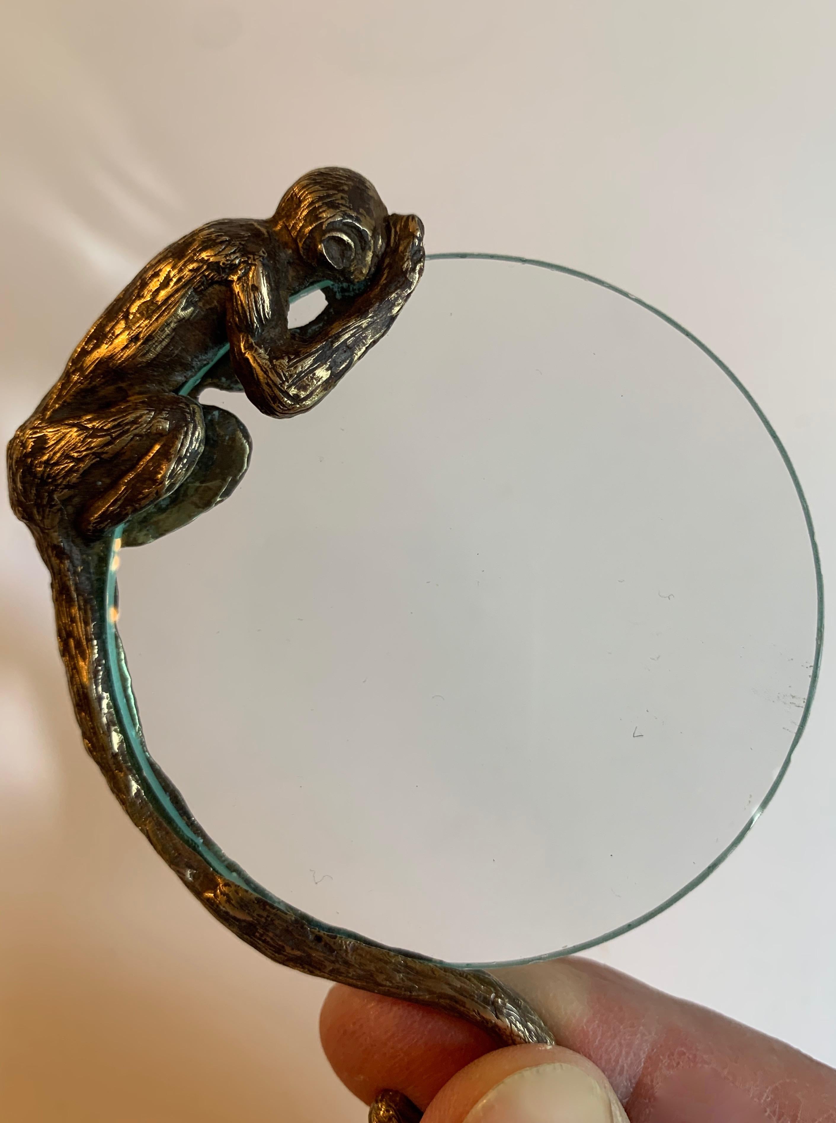 Brass Monkey Magnifying Glass 1