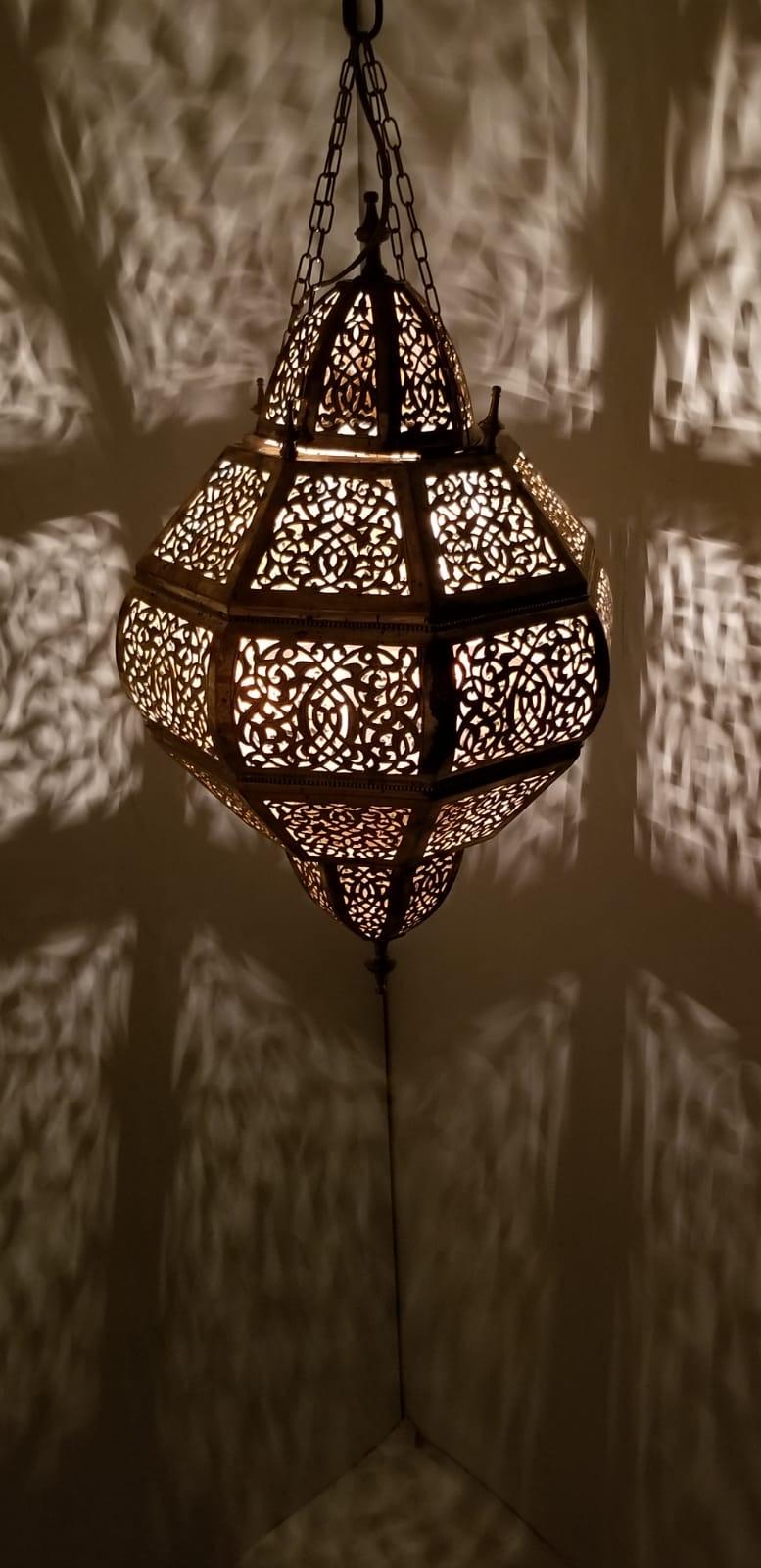  Beautiful Brass Moroccan Andalusian Chandelier   In Excellent Condition In West Palm Beach, FL