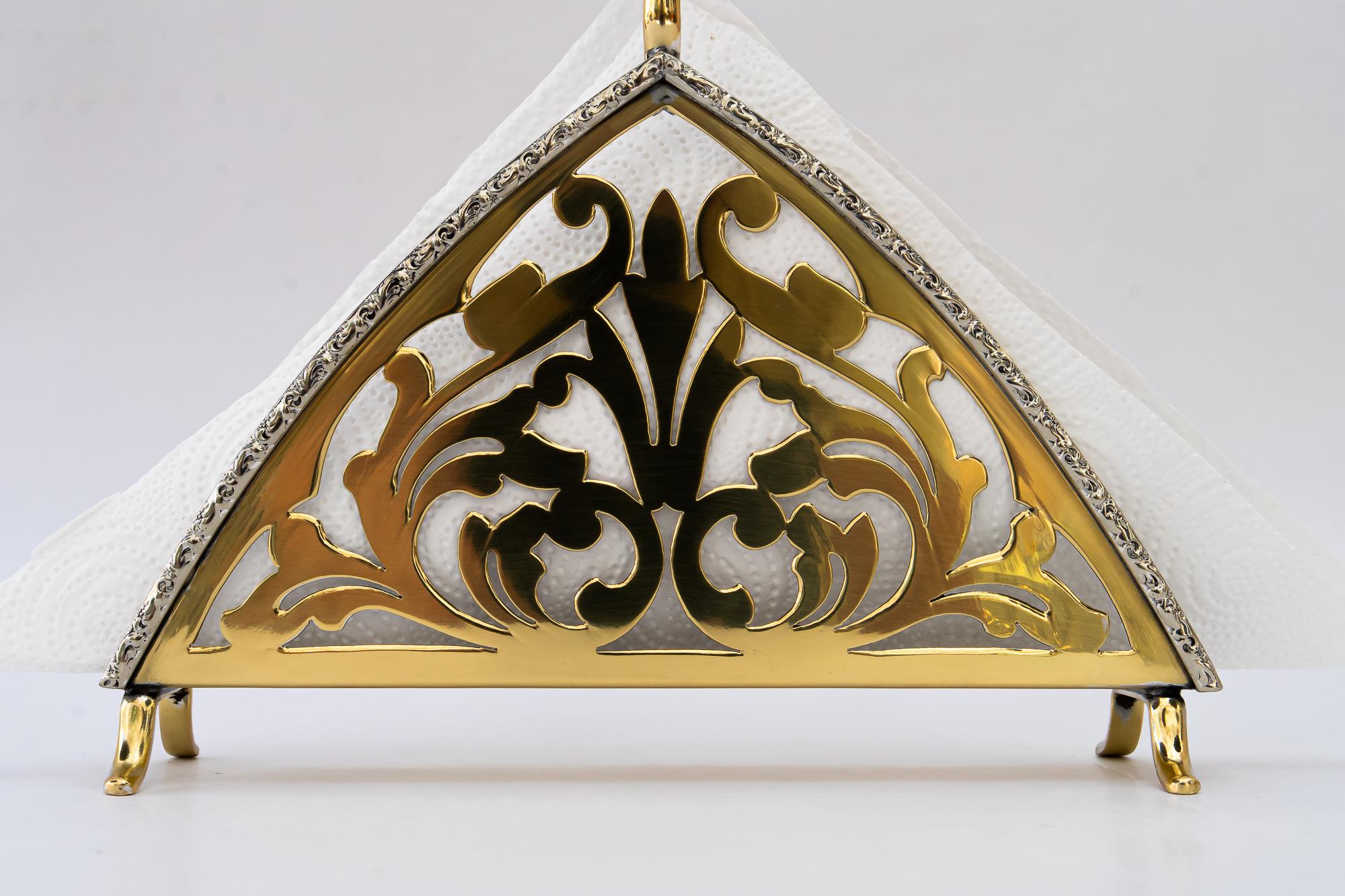 Porte-serviettes en laiton, Vienne, vers 1920 Bon état - En vente à Wien, AT