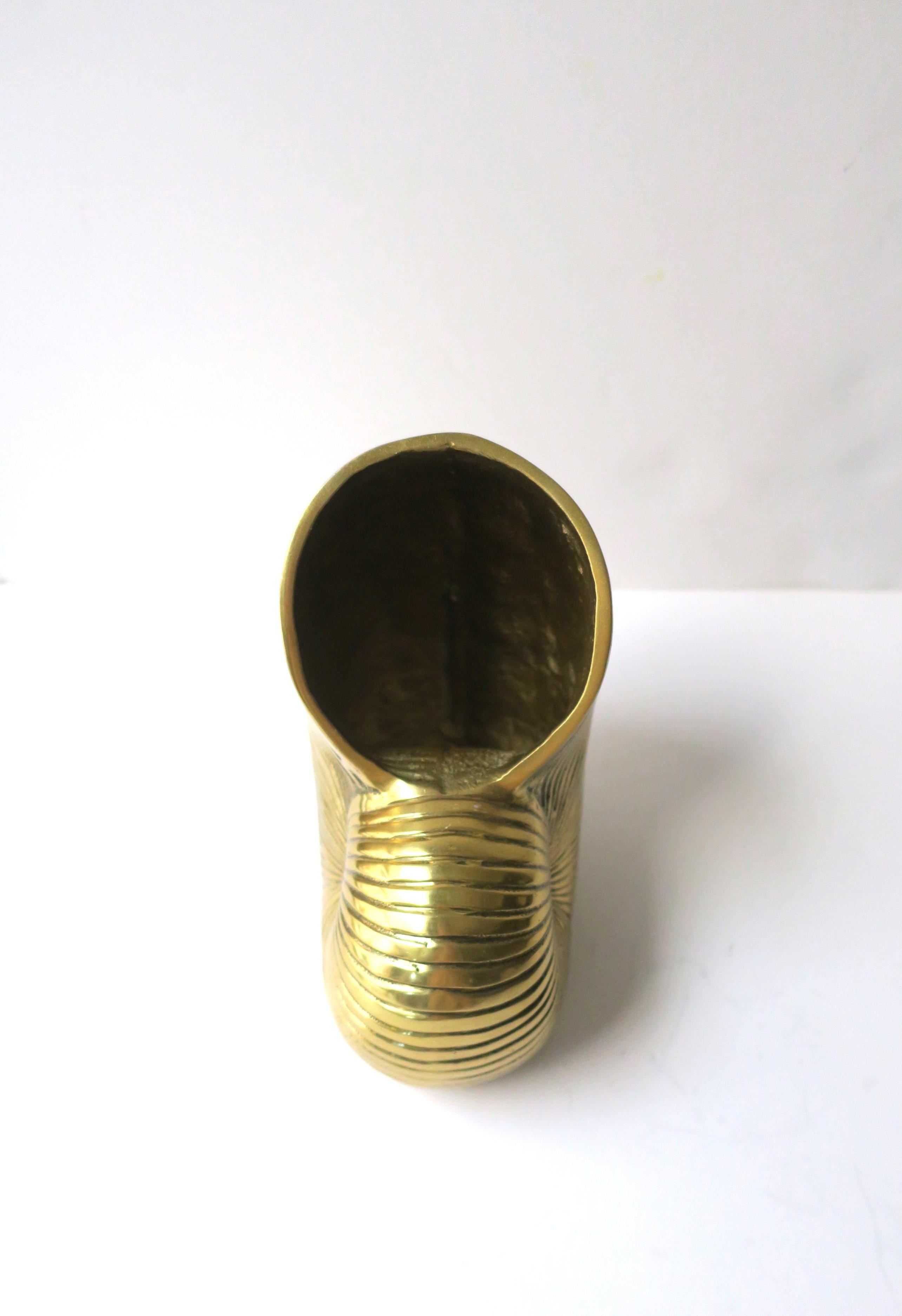 Brass Nautilus Seashell Vase, Planter, or Decorative Object For Sale 4