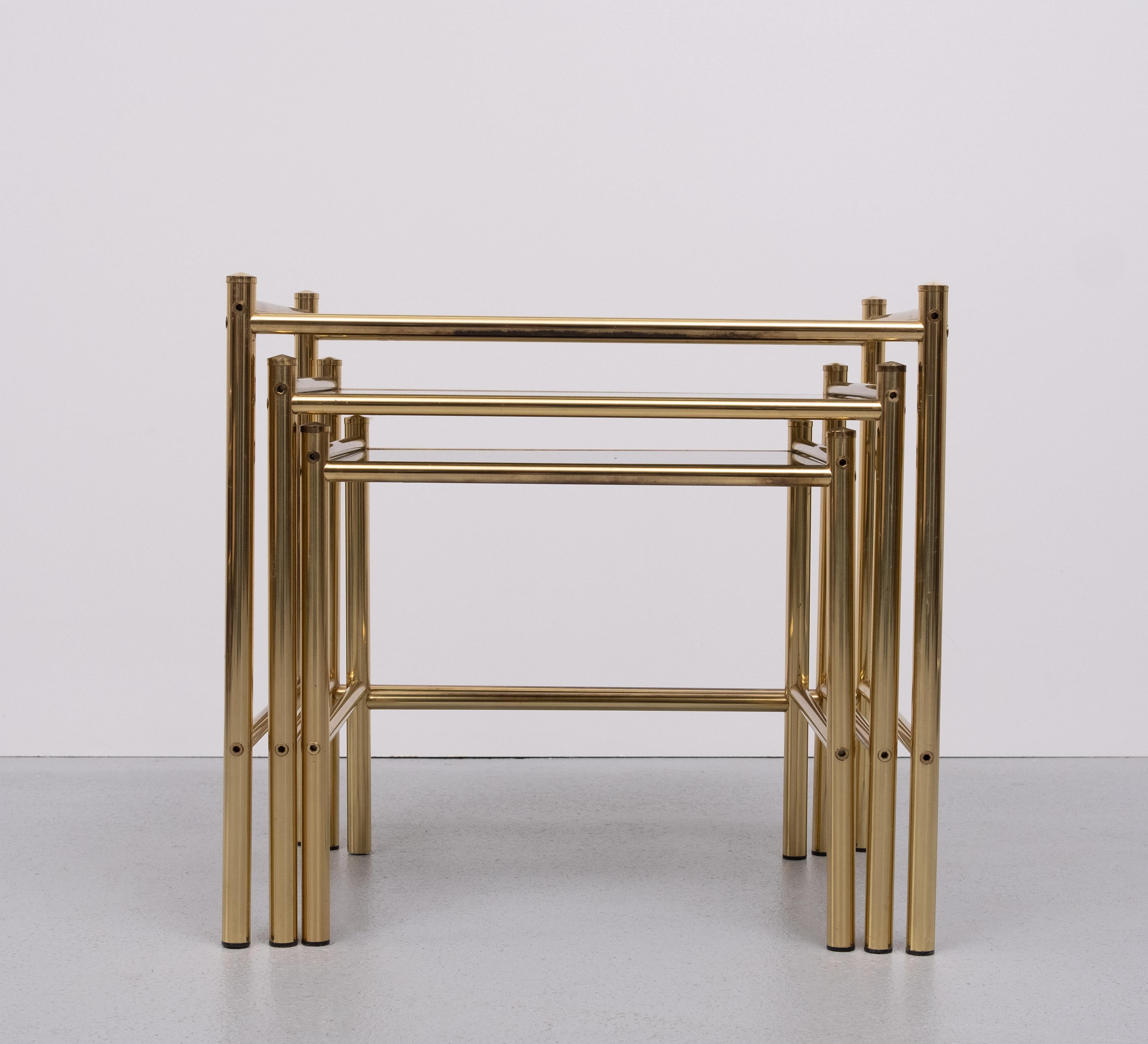 French Brass nesting tables Hollywood Regency 1970s France For Sale
