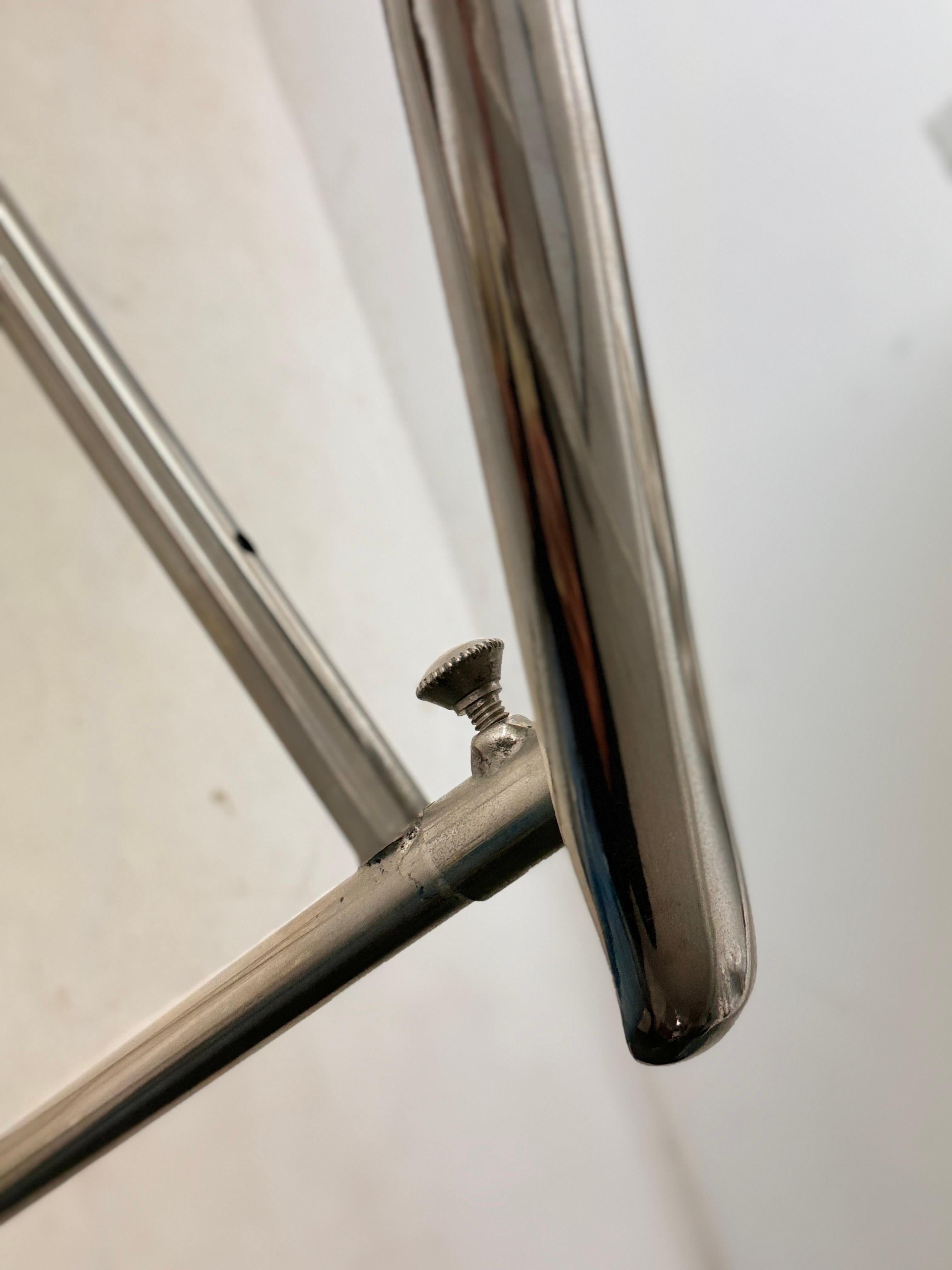 Metal Night Valet, French, Circa 1970 Set of 2 For Sale 7