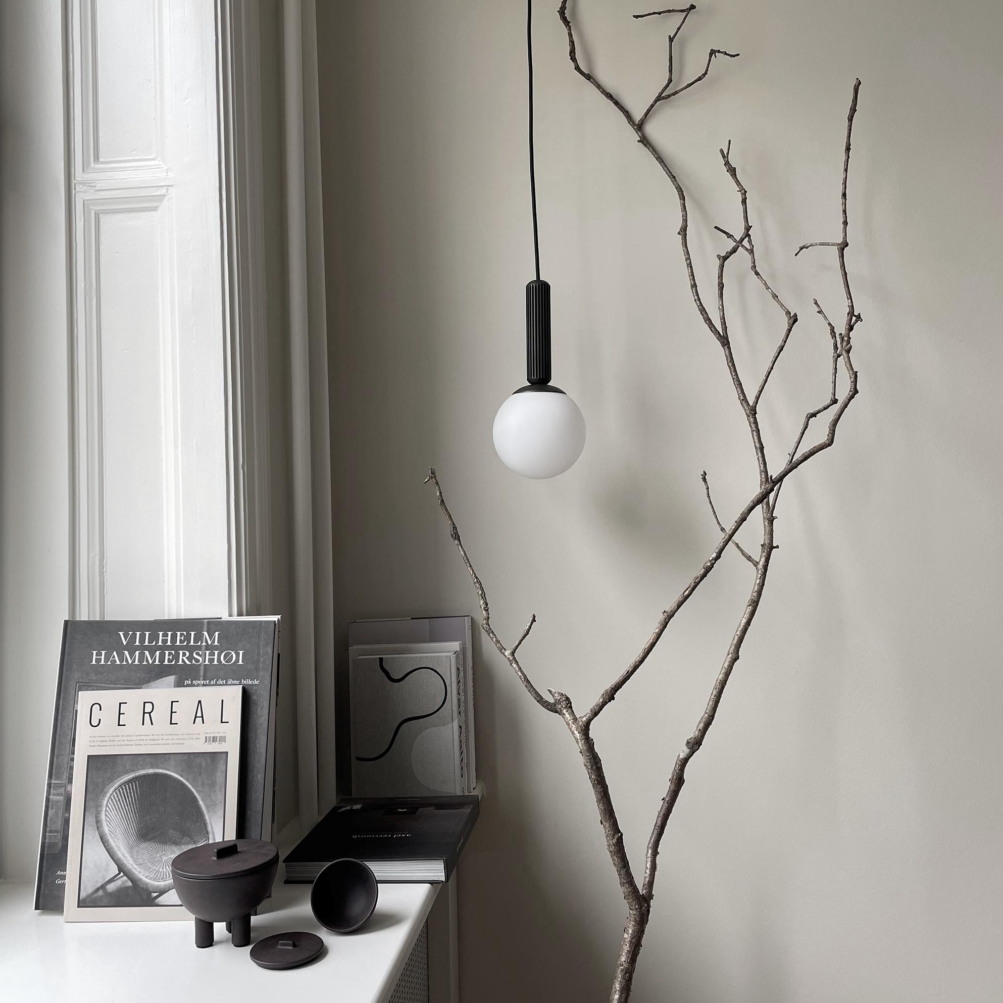 danois Pendentif No.2 en laiton de 101 Copenhagen en vente