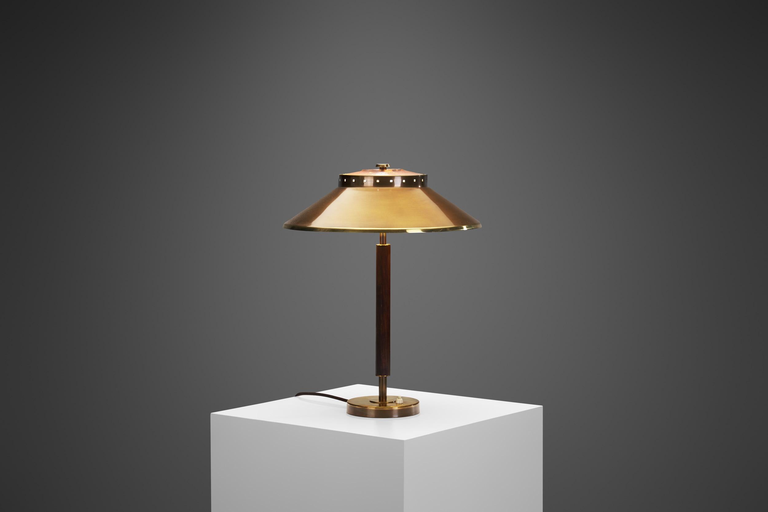 Mid-20th Century Brass, Oak and Glass Table Lamp by Boréns, Borås, Sweden 1940s For Sale