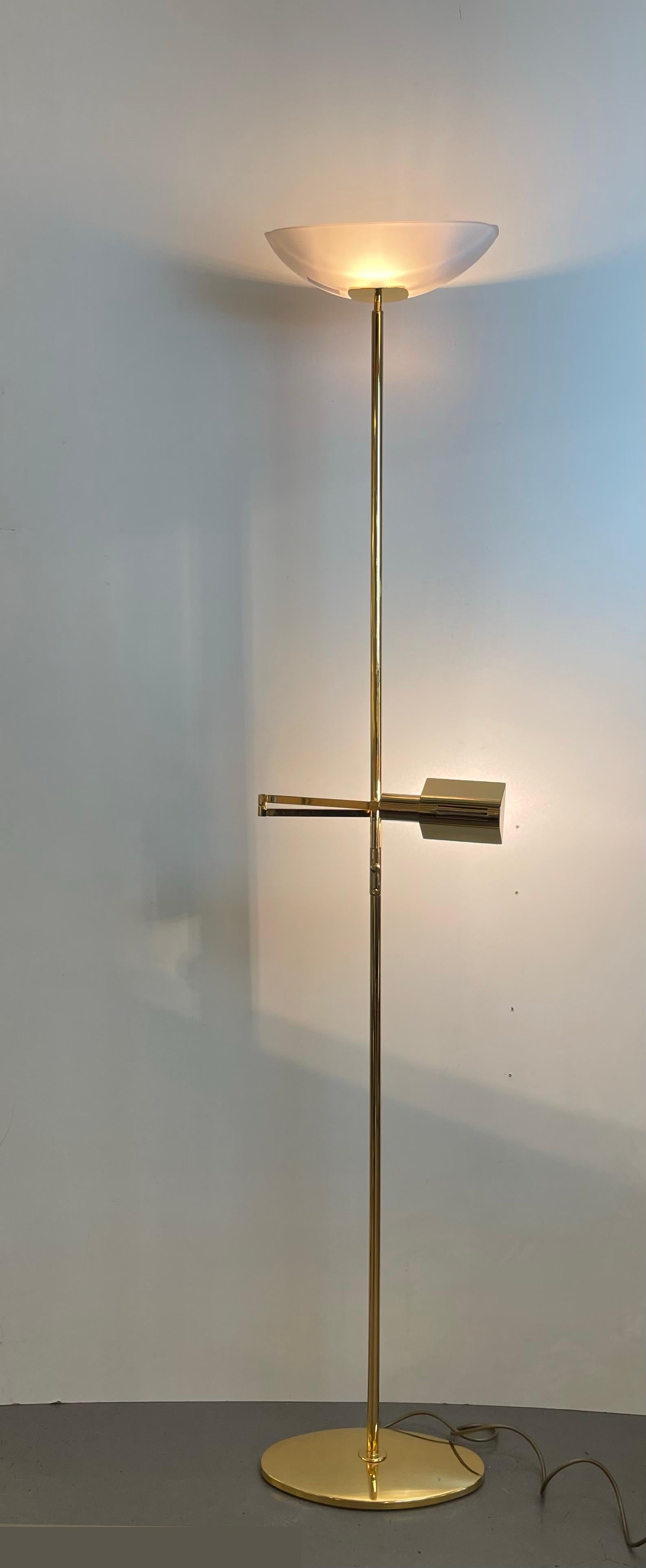 Brass & Opaline Floor Lamp by Milan, Spain, 1980s For Sale 12