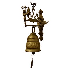 Antique Brass Outdoor Door Bell on Hanging Bracket with Chain Pull