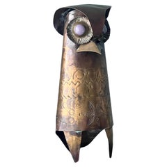 Sculpture de hibou en laiton d'Oswaldo Guayasamin (équatorien, 1919-1999)