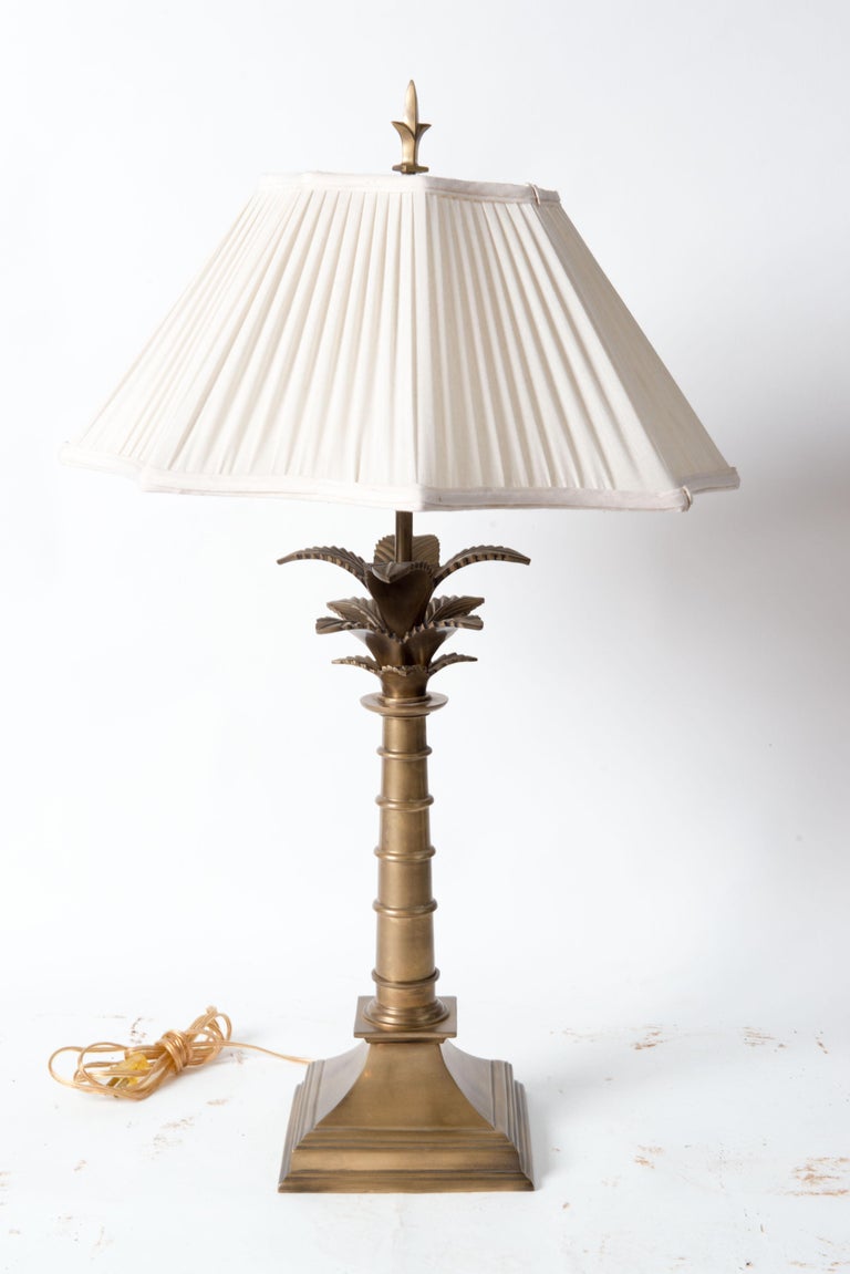 Heavy, substantial and well made lamp in the manner of Chapman. Shade: 19