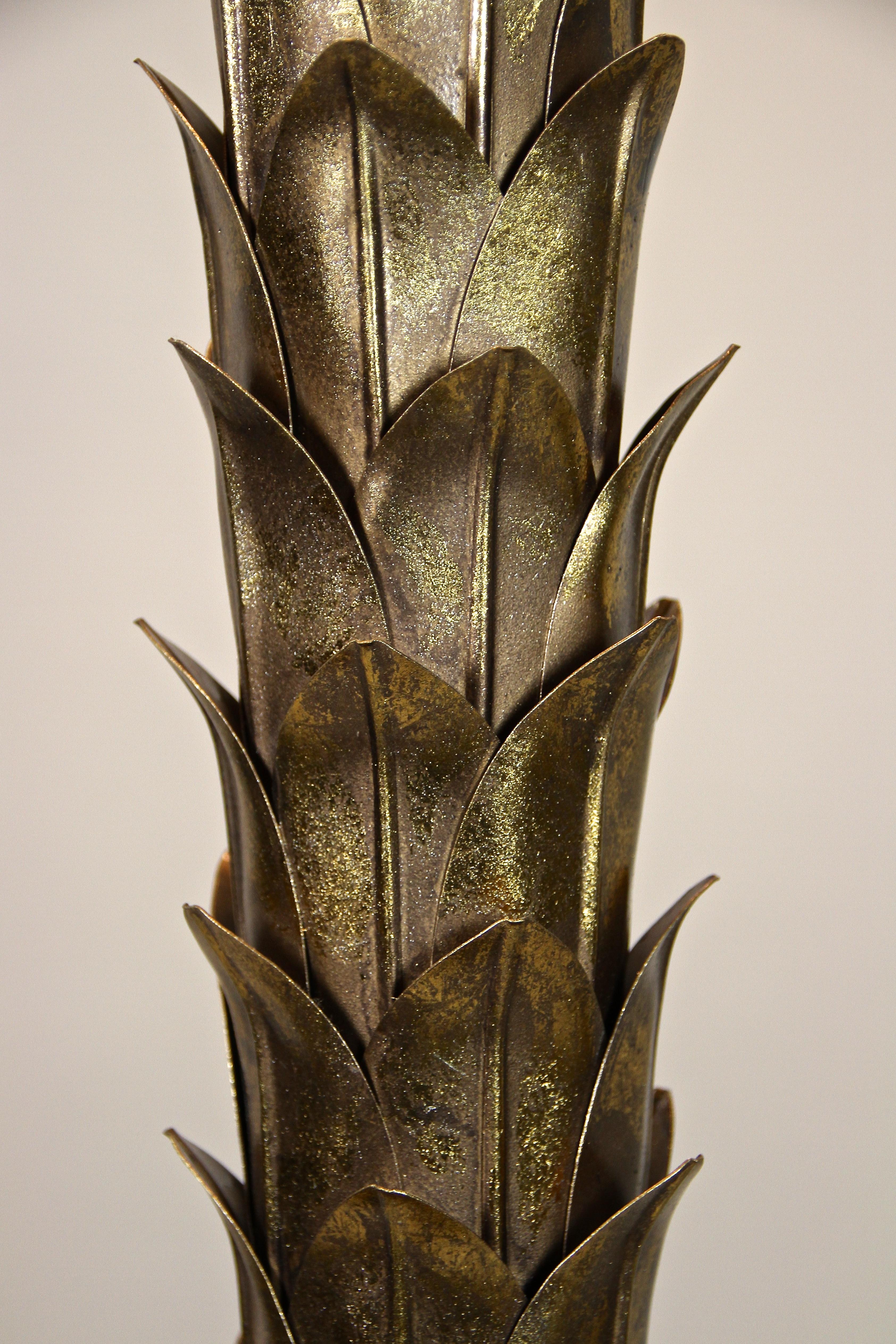Brass Palm Tree Floor Lamp Attributed to M.J, 20th Century, France, circa 1970 For Sale 10