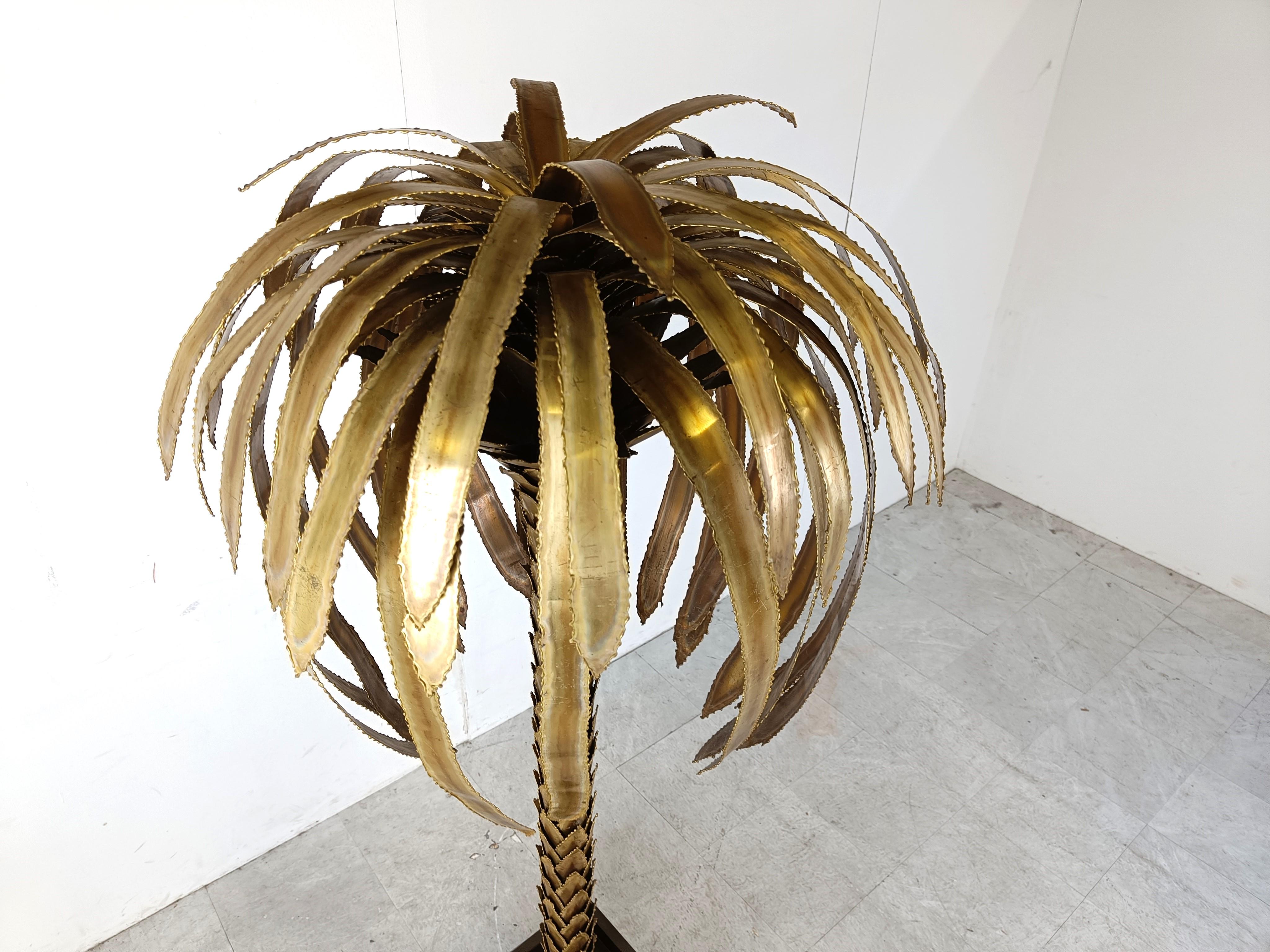 Brass palm tree floor lamp by Maison Jansen, 1970s For Sale 2