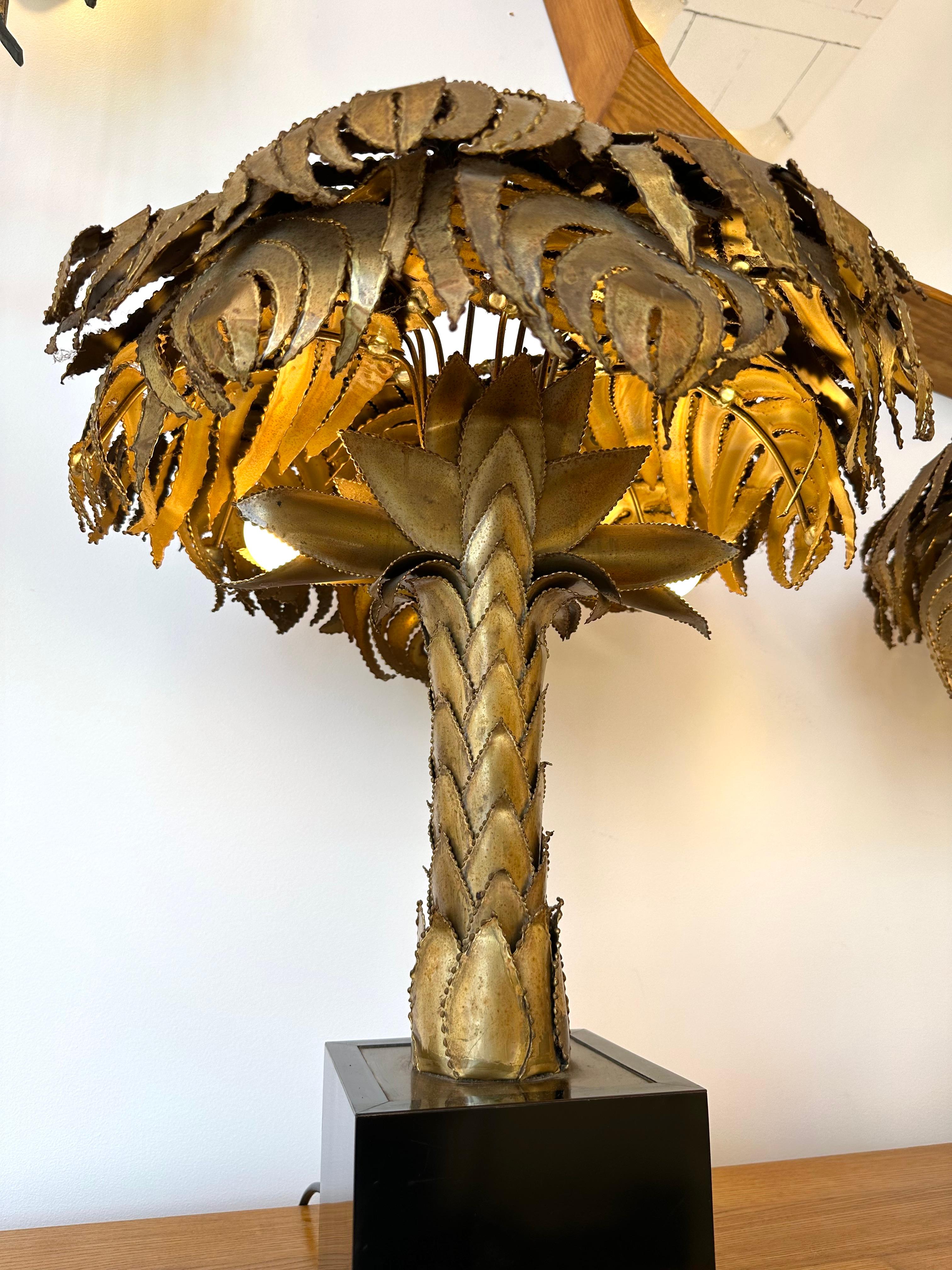 Hollywood Regency Pair of Brass Palm Tree Lamps by Maison Jansen, France, 1970s For Sale