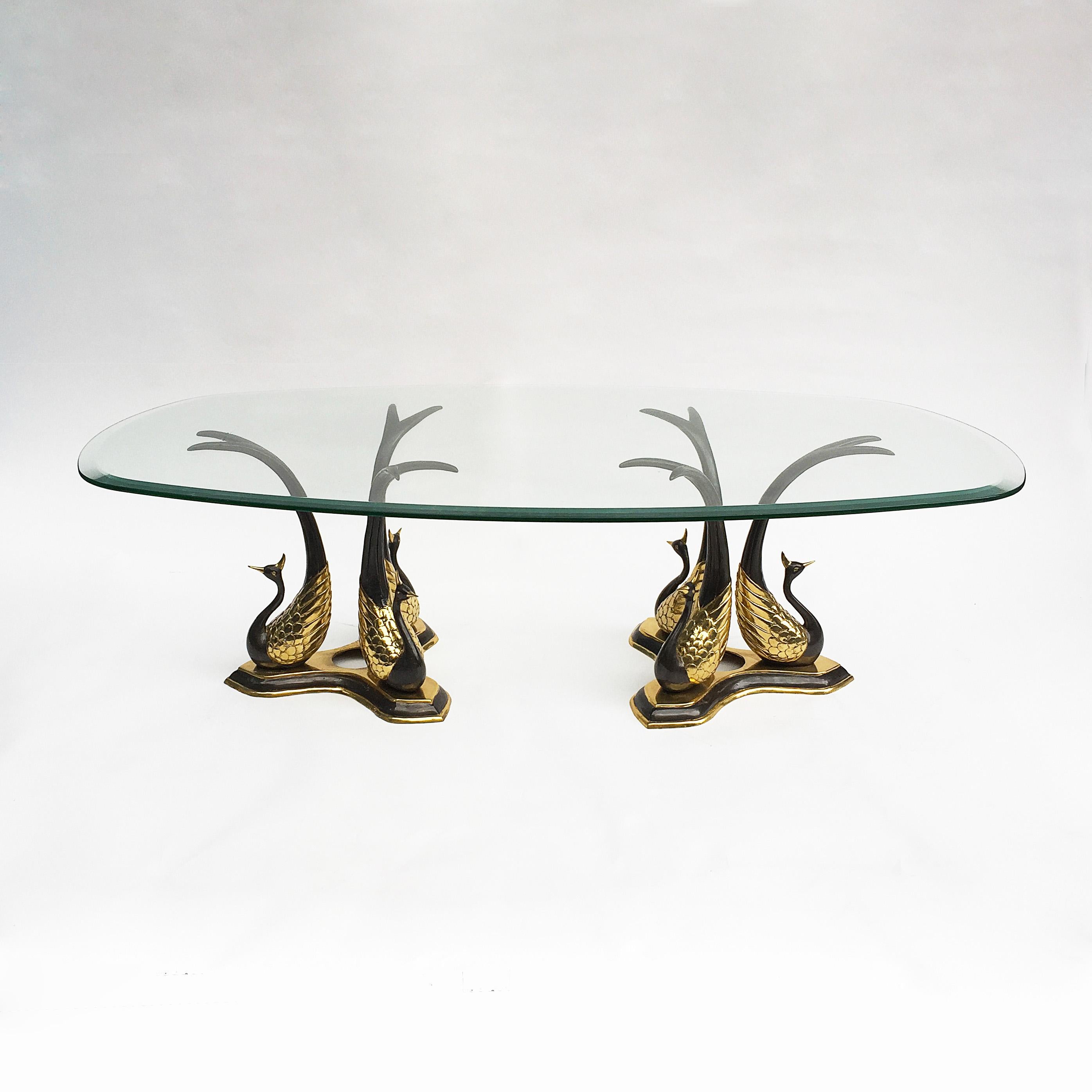 Hollywood Regency Brass and Glass Circular Peacock Side or Coffee Table, 1970s For Sale 3