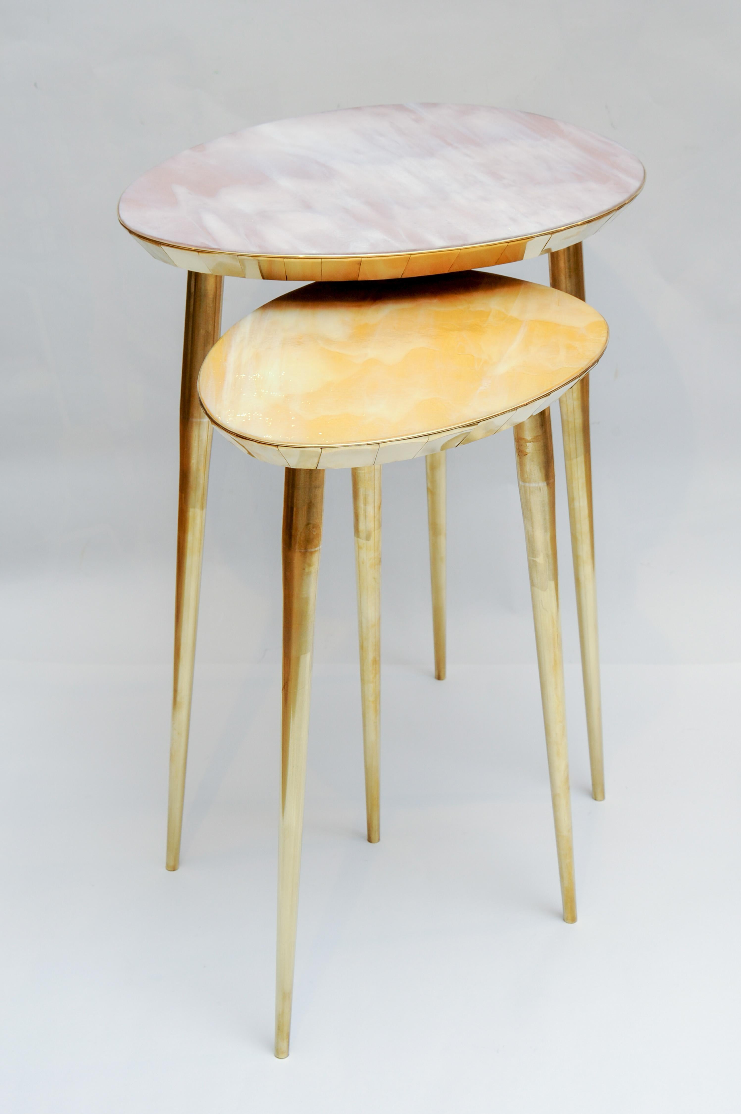 Brass Pedestal Tables by Studio Glustin In New Condition In Saint-Ouen (PARIS), FR