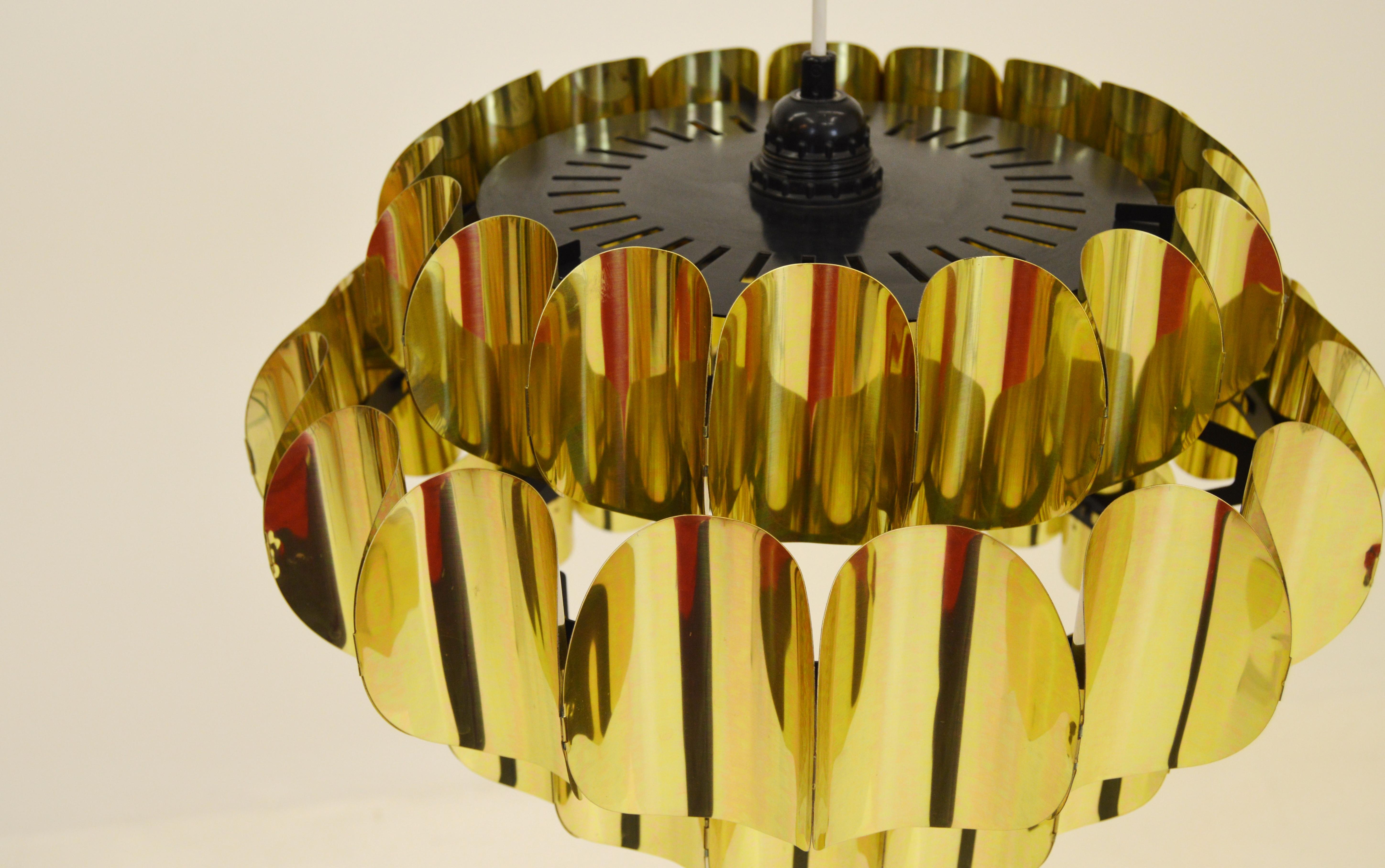 Brass Pendant Lamp Attributed to Hans-Agne Jakobsson For Sale 4