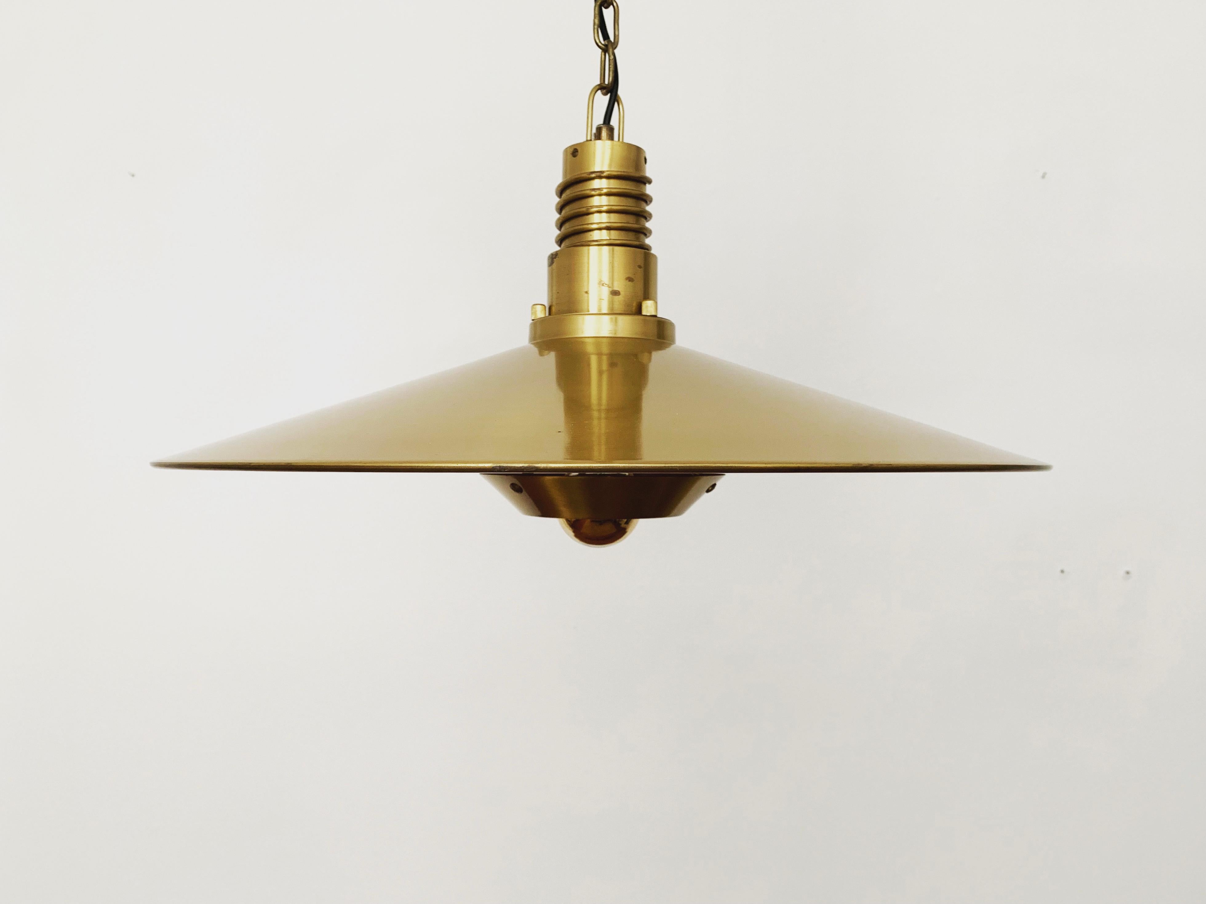 Lampada a sospensione in ottone di Fog & Mørup In condizioni buone in vendita a München, DE