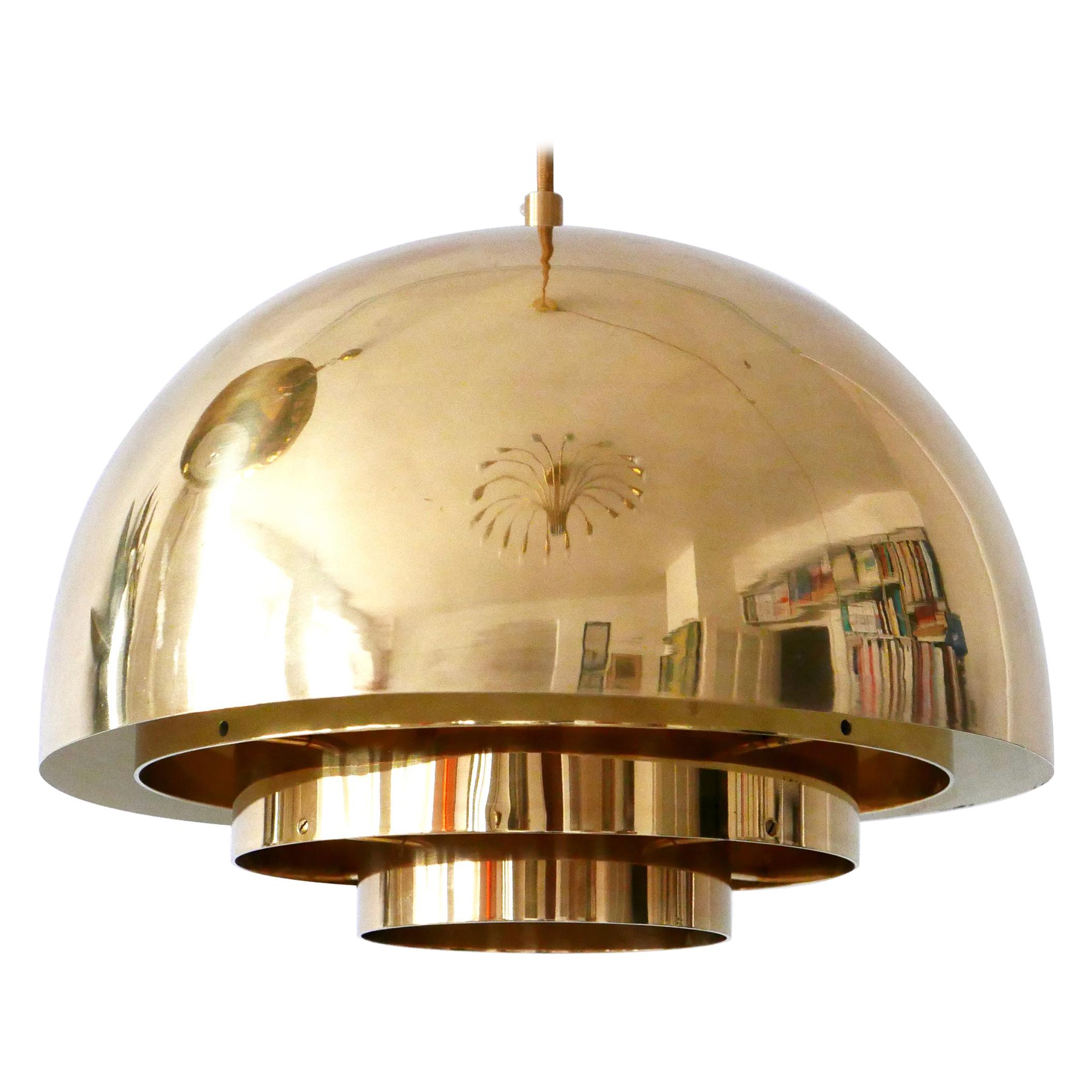 Lampe pendante en laiton Dome par Vereinigte Werkstätten München dans les années 1960, Allemagne en vente