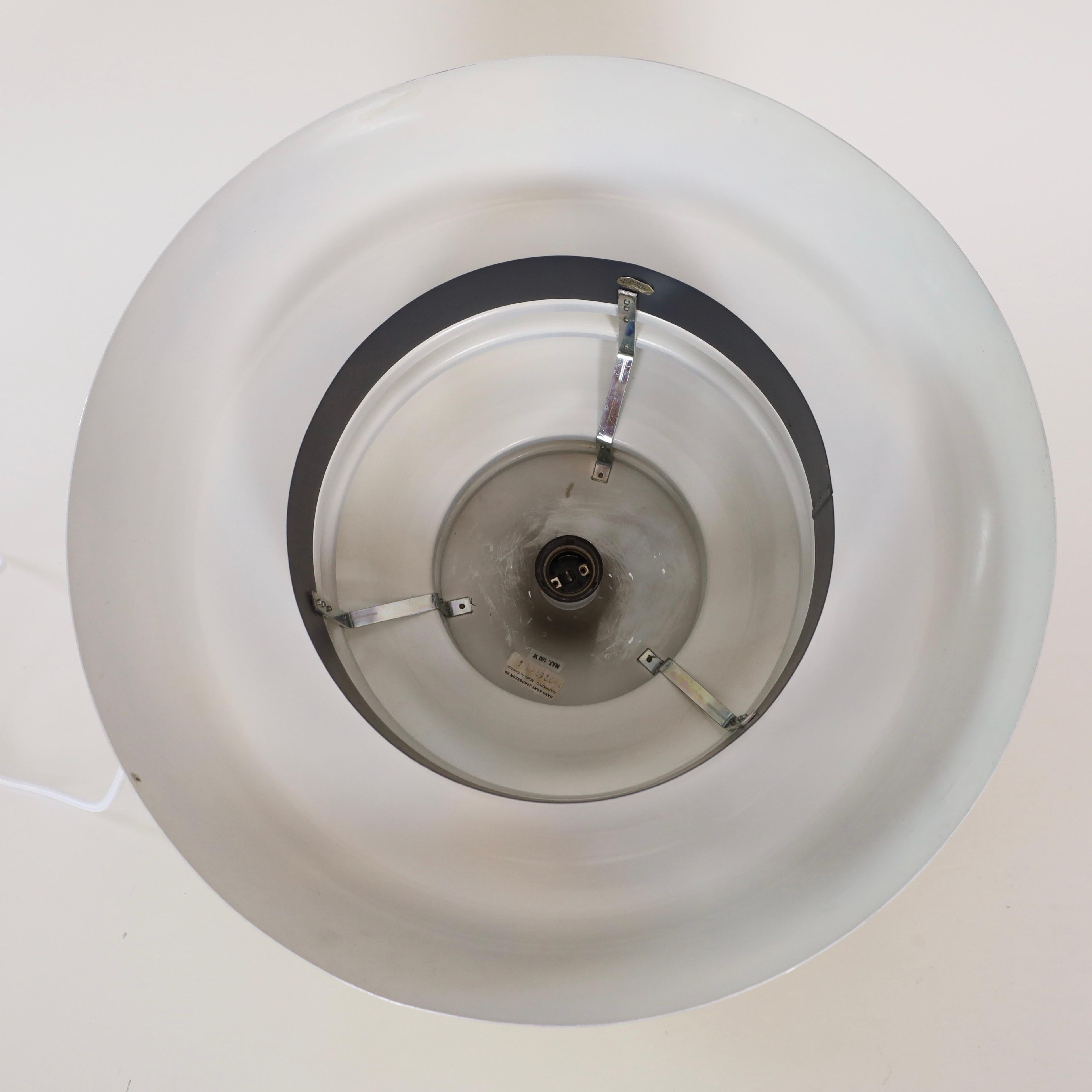 Lampada a sospensione in ottone di Hans-Agne Jakobsson, anni '70, Svezia in vendita 6