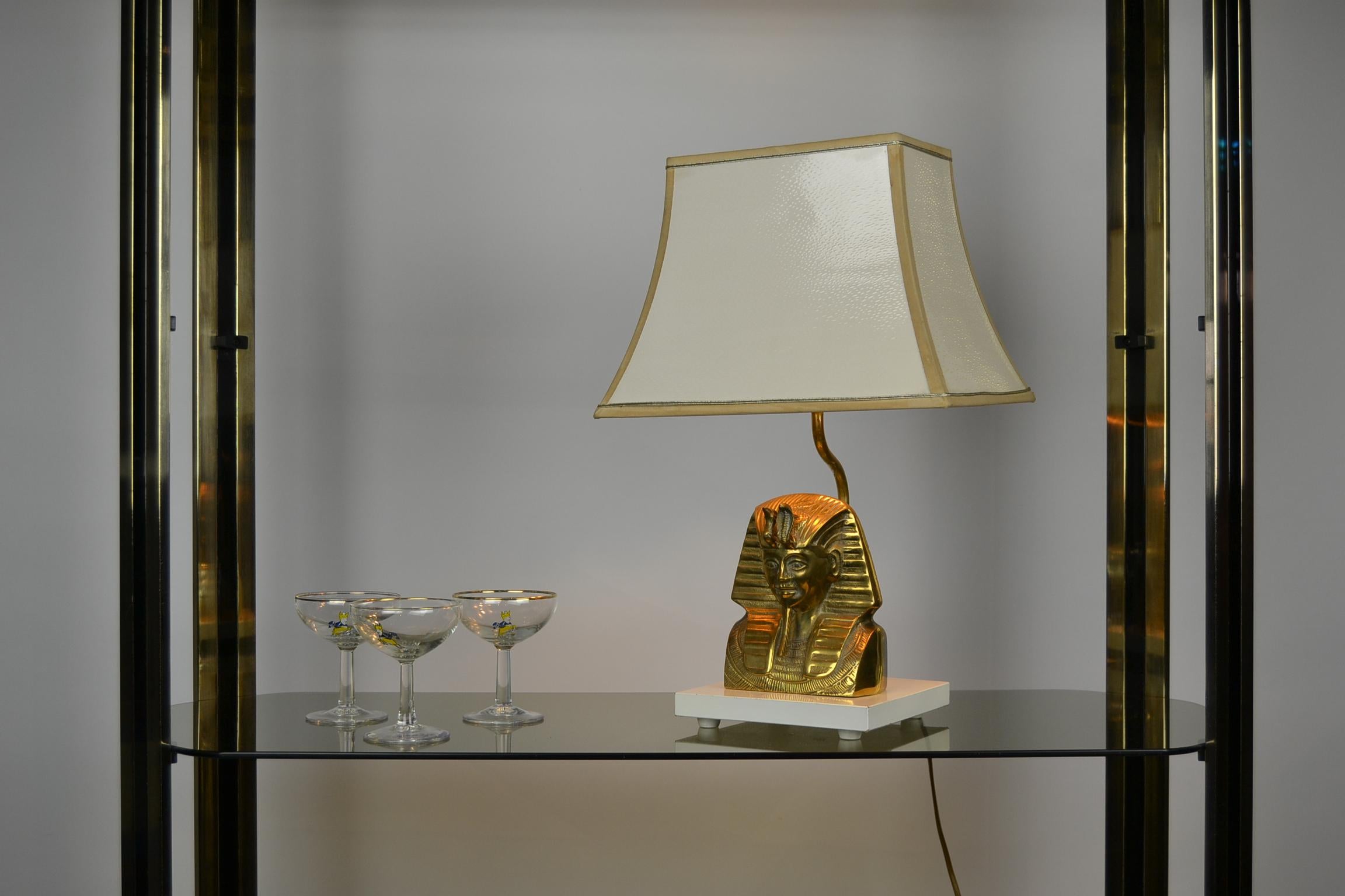 Tischlampe mit Pharaonenkopf aus Messing, Hollywood Regency , 1970er Jahre 10