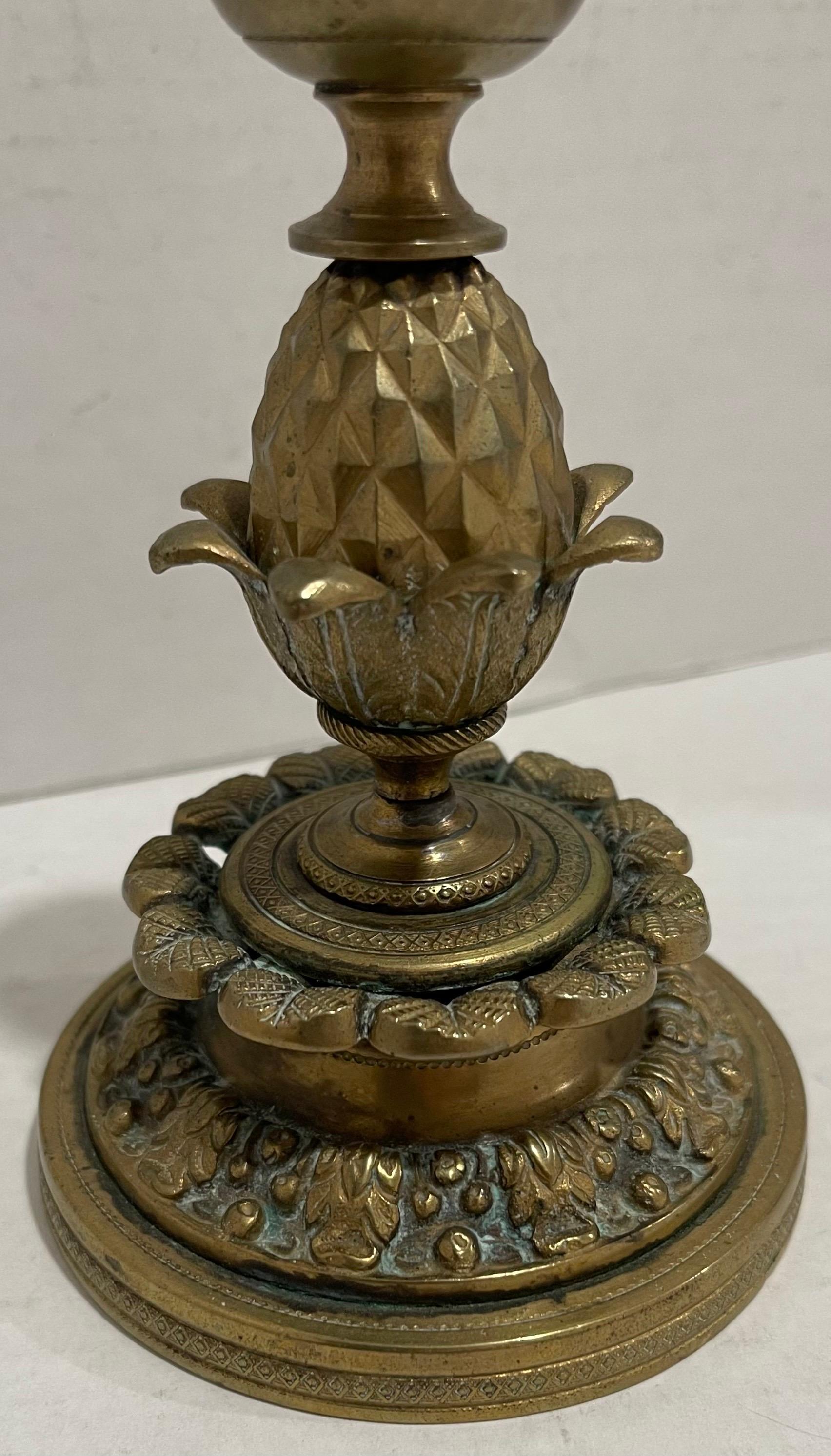 Hollywood Regency Candeliere ananas in ottone in vendita