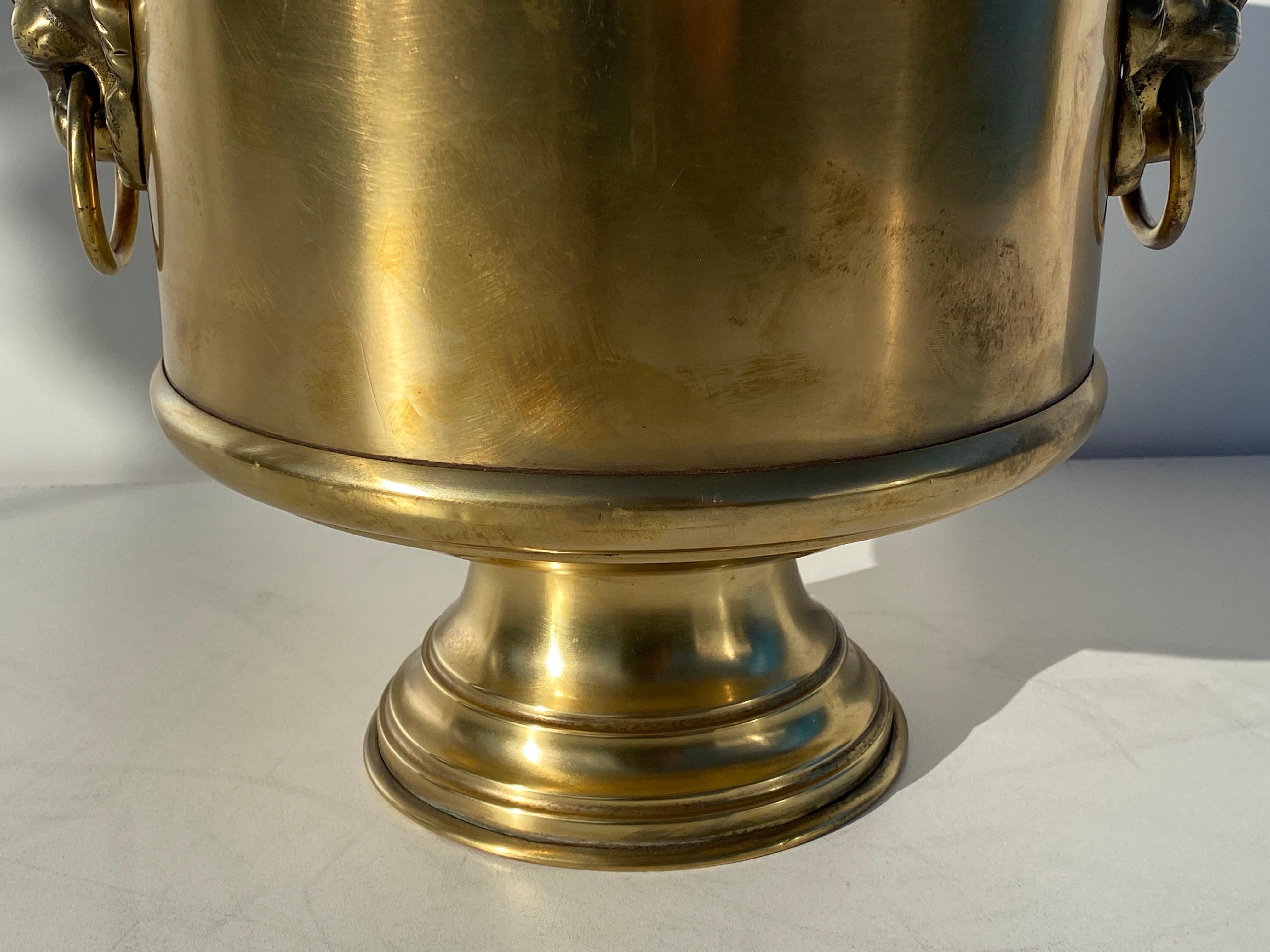 Brass Planter with Lion Morif For Sale 4