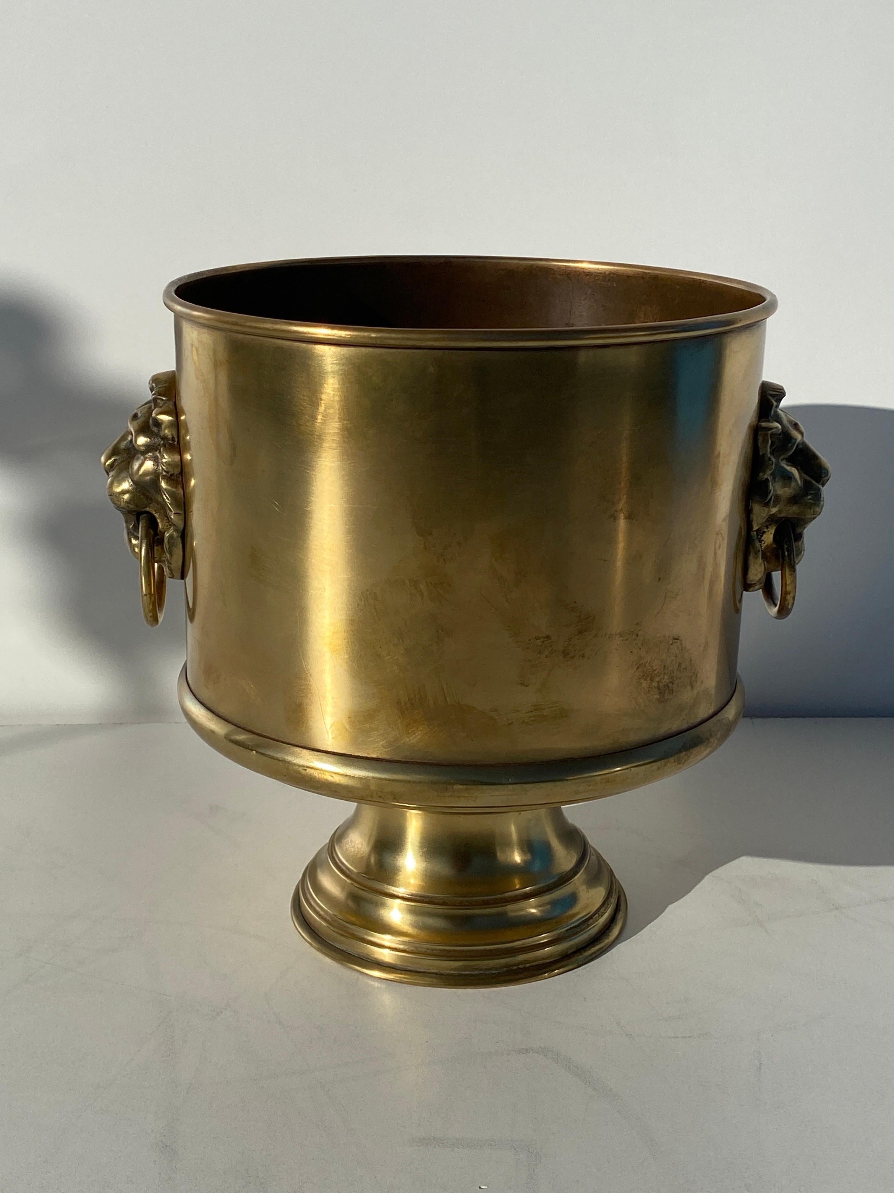 Brass Planter with Lion Morif For Sale 2