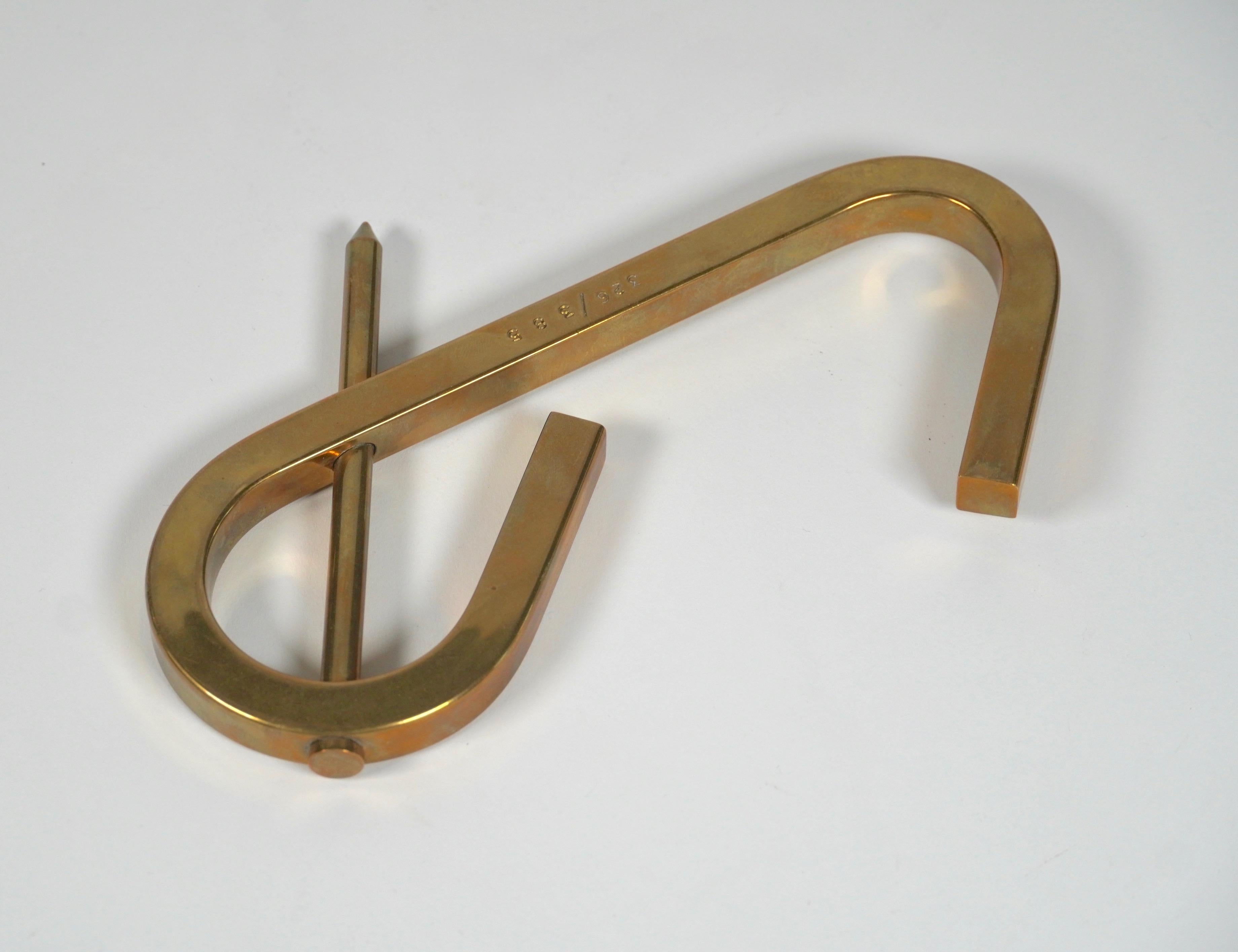 Brass Pop Art Oversized Picture Hanging Hook Paperweight 1982 San Jose Museum In Good Condition In Oakland, CA