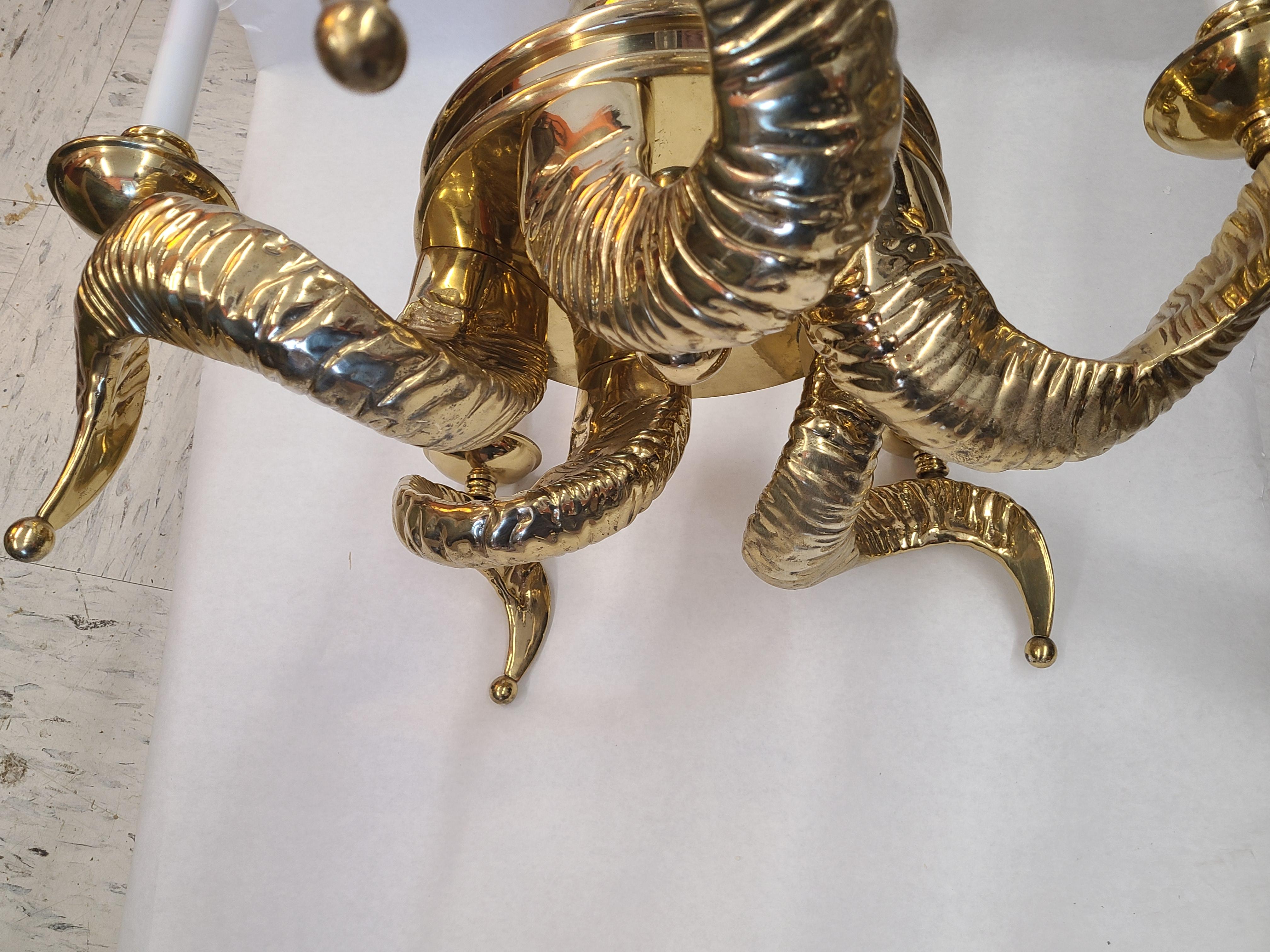 North American Brass Rams Horn Chandelier by Chapman circa 1960 For Sale