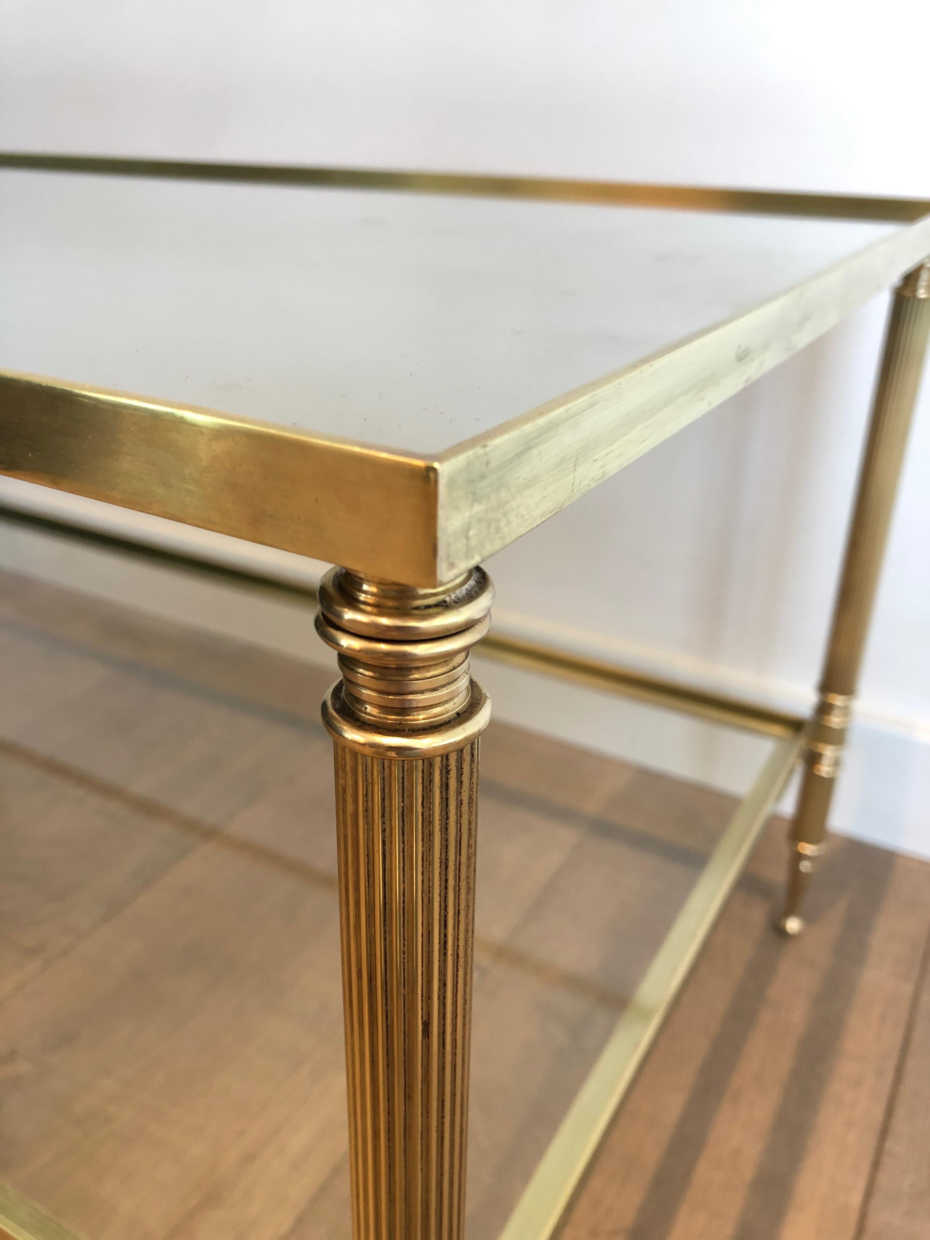 Mesa de centro rectangular de latón al estilo de la Maison Jansen, hacia 1940 en venta 8