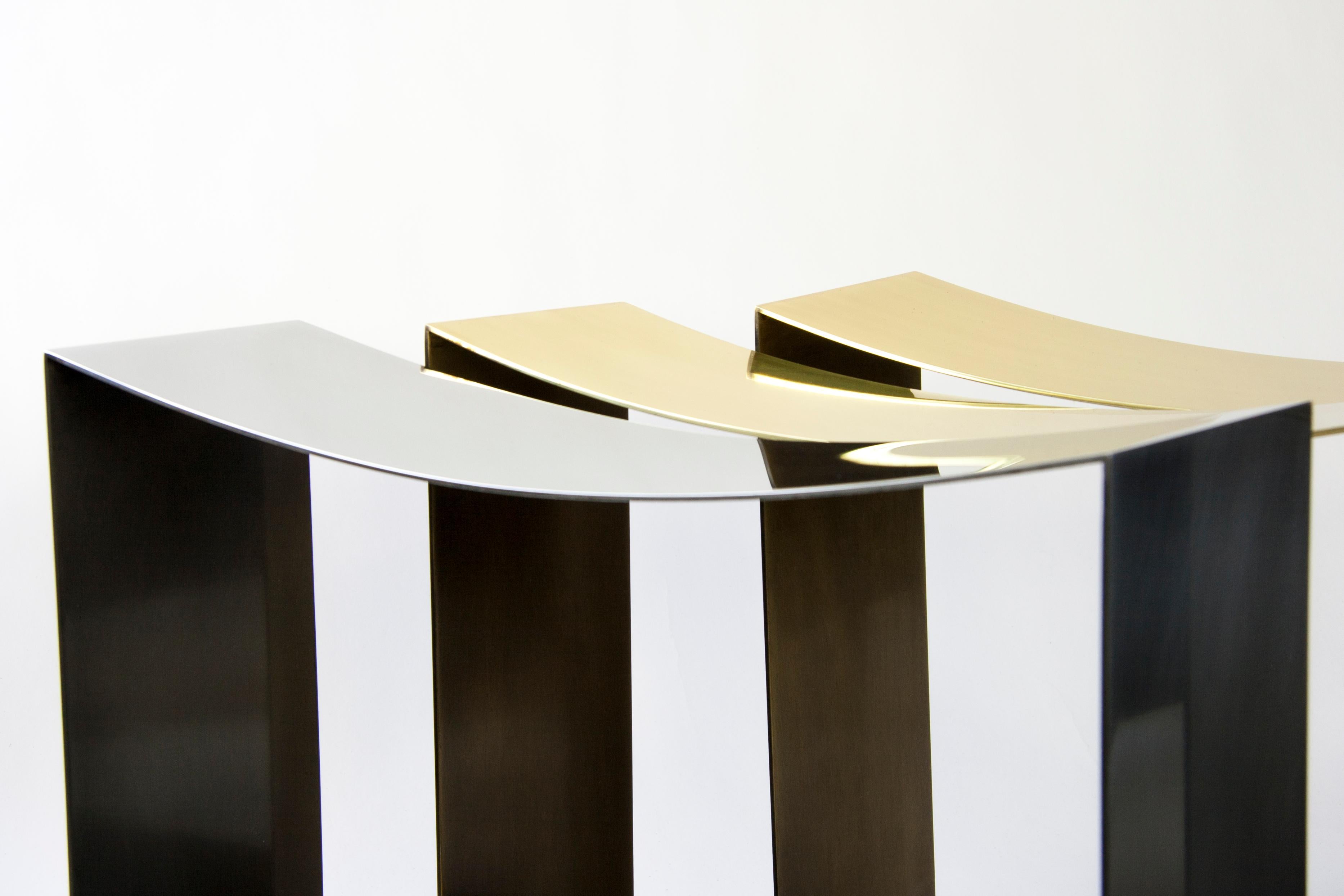 Brass Ribbon Stool by Gentner Design In New Condition For Sale In Geneve, CH