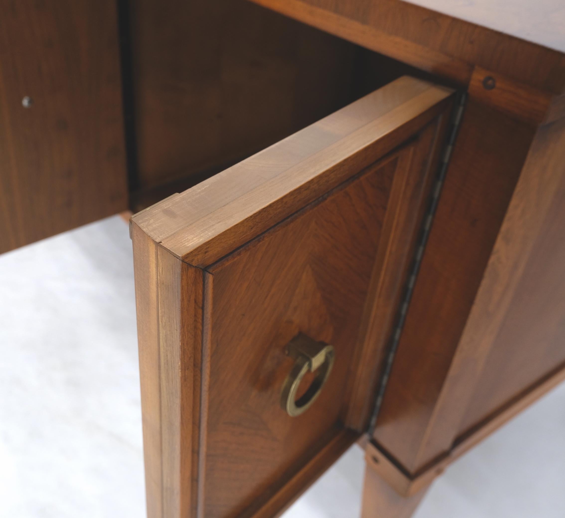 Brass Rings Drop Pulls 6 Doors 3 Compartments Low Entry Credenza Cabinet Console In Good Condition In Rockaway, NJ