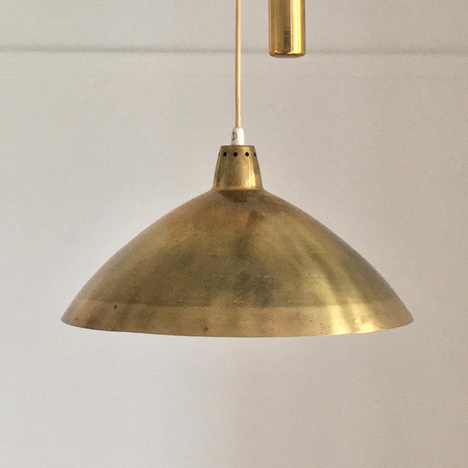 Mid-Century Modern Brass Rise and Fall Light Produced by Itsu of Finland
