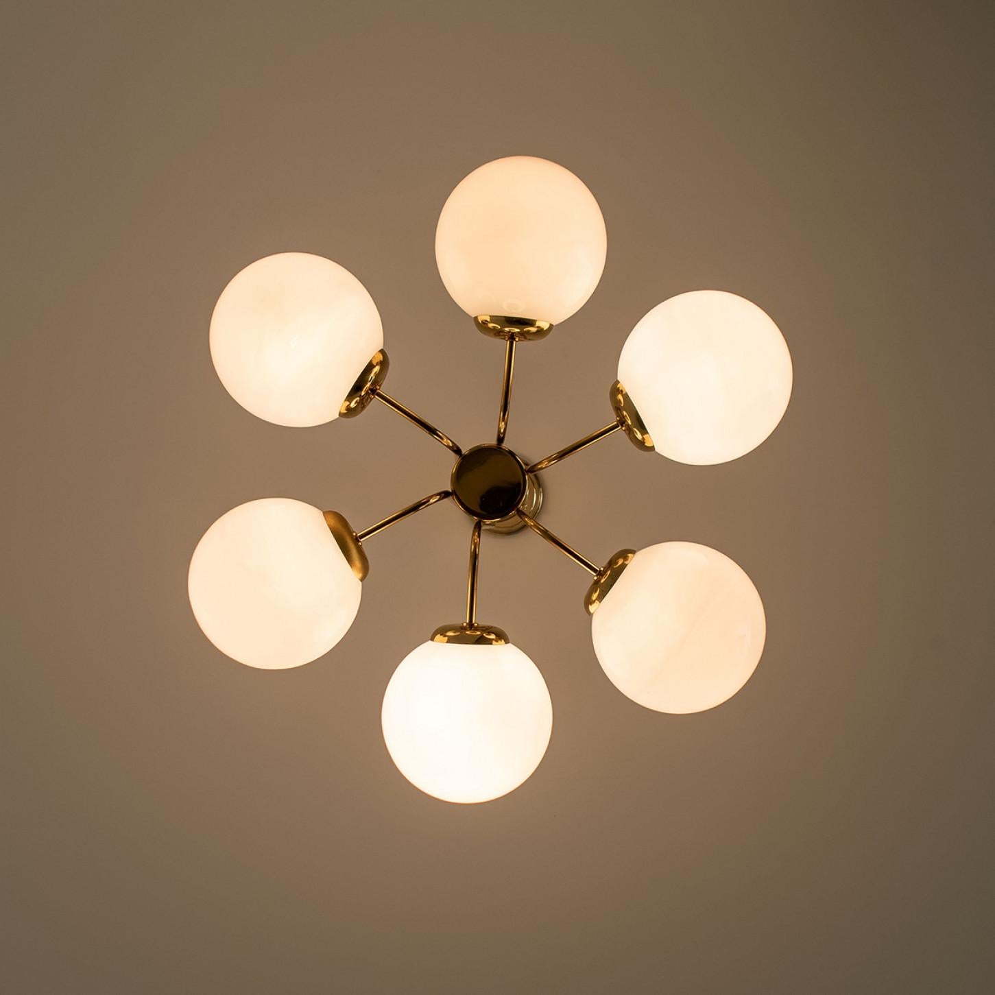 Ottone Lampadario rotondo in ottone, Limburg, anni '70 in vendita