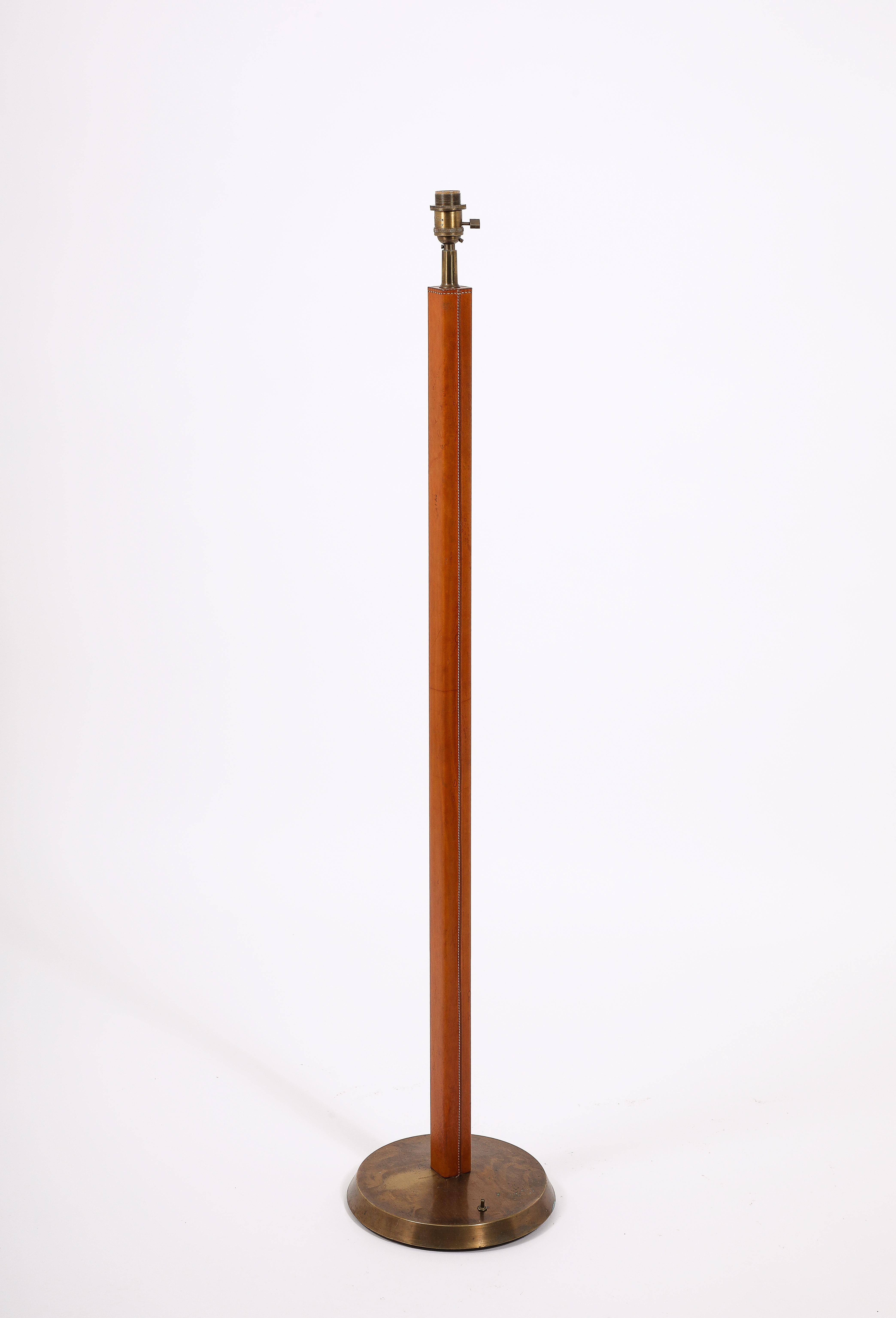 Mid-Century Modern Brass & Saddle Leather Floor Lamp, France 1950's For Sale