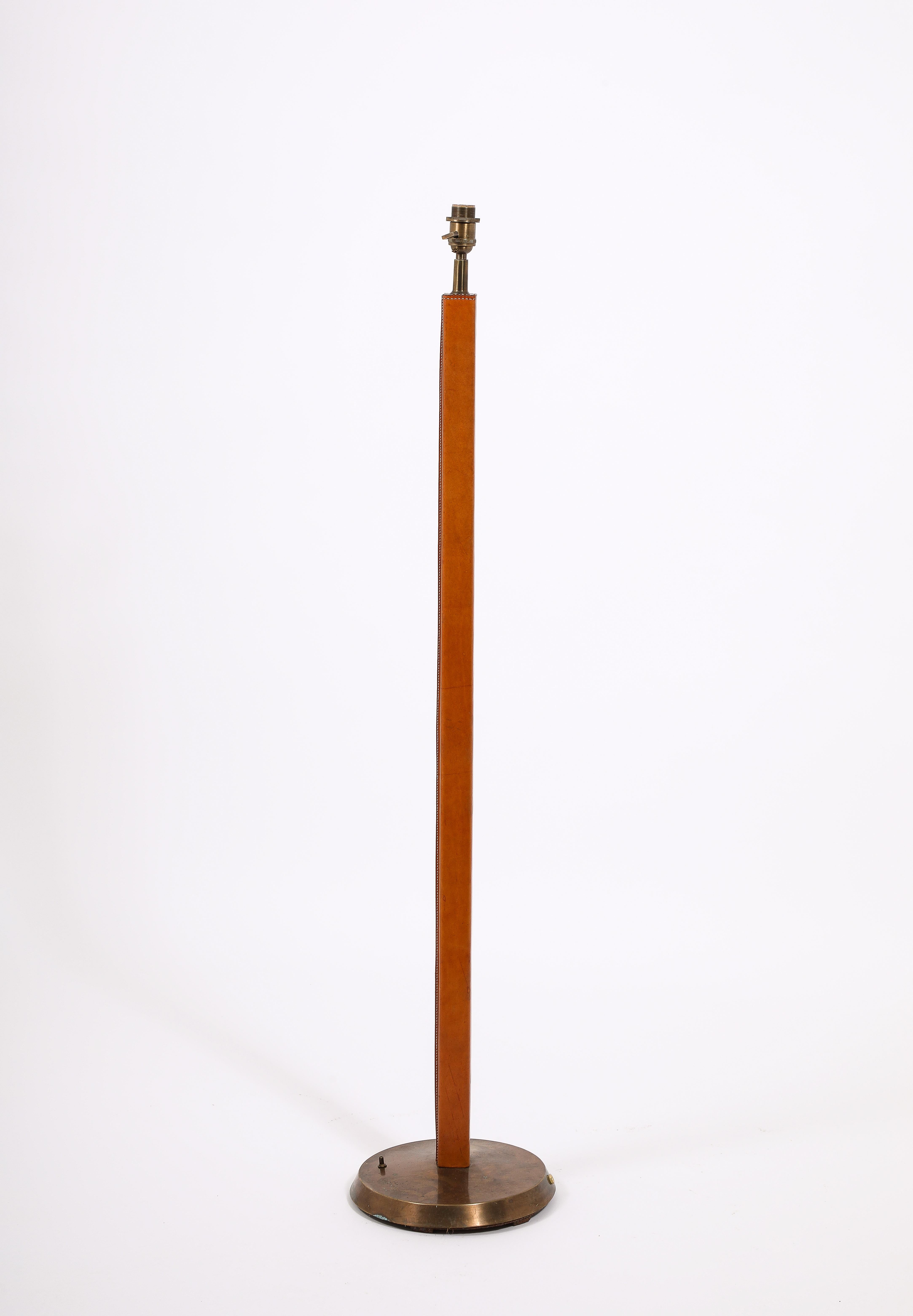20th Century Brass & Saddle Leather Floor Lamp, France 1950's For Sale
